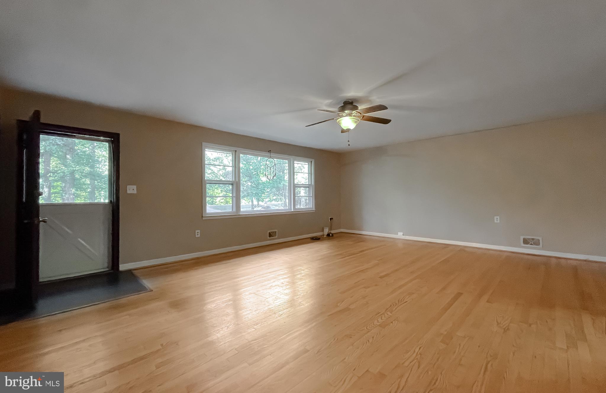 LA PLATA PARK SUB - Residential Lease