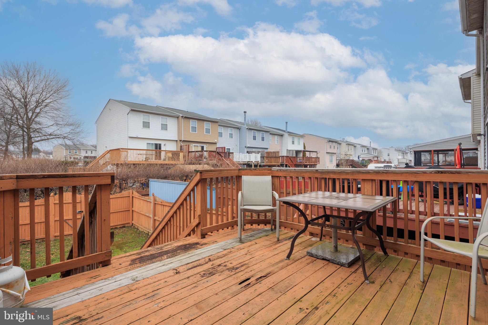 CARROLLWOOD MANOR - Residential