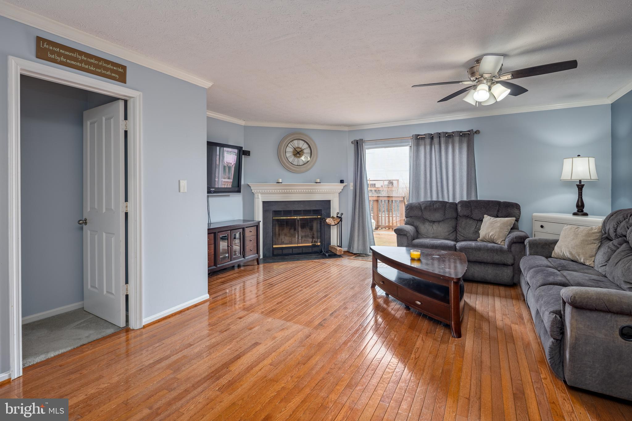 CARROLLWOOD MANOR - Residential