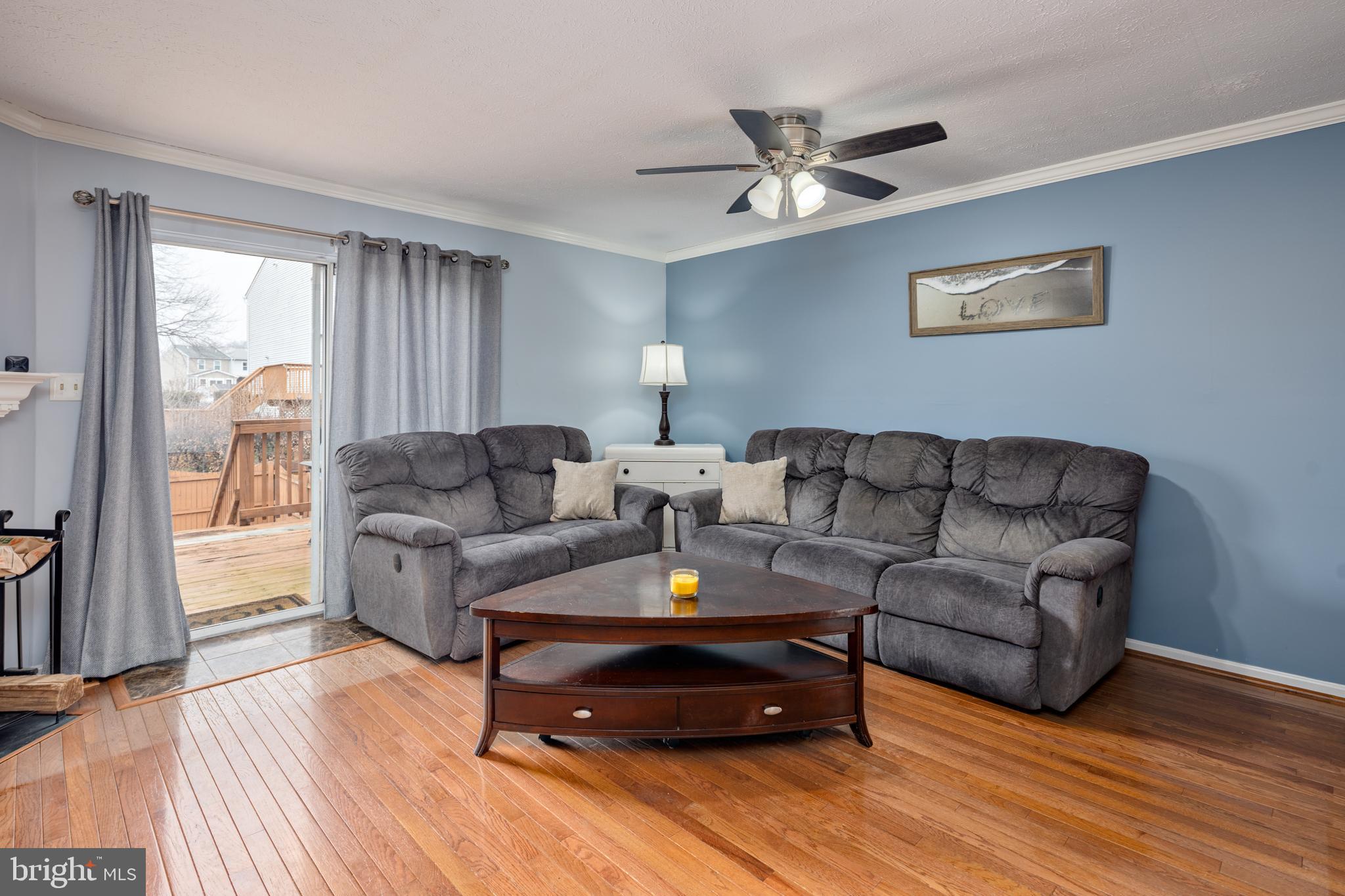 CARROLLWOOD MANOR - Residential