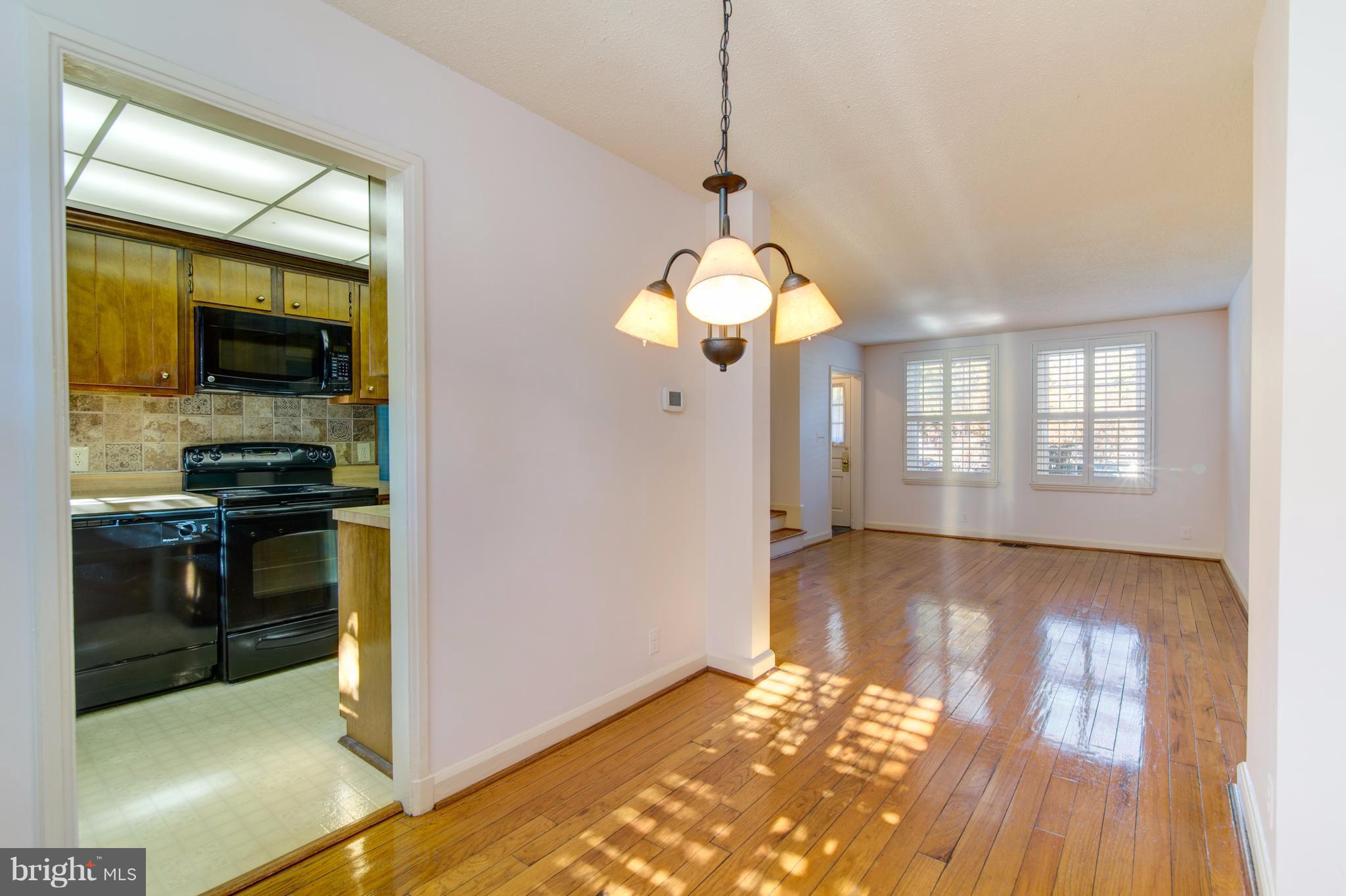 FAIRLINGTON GLEN - Residential