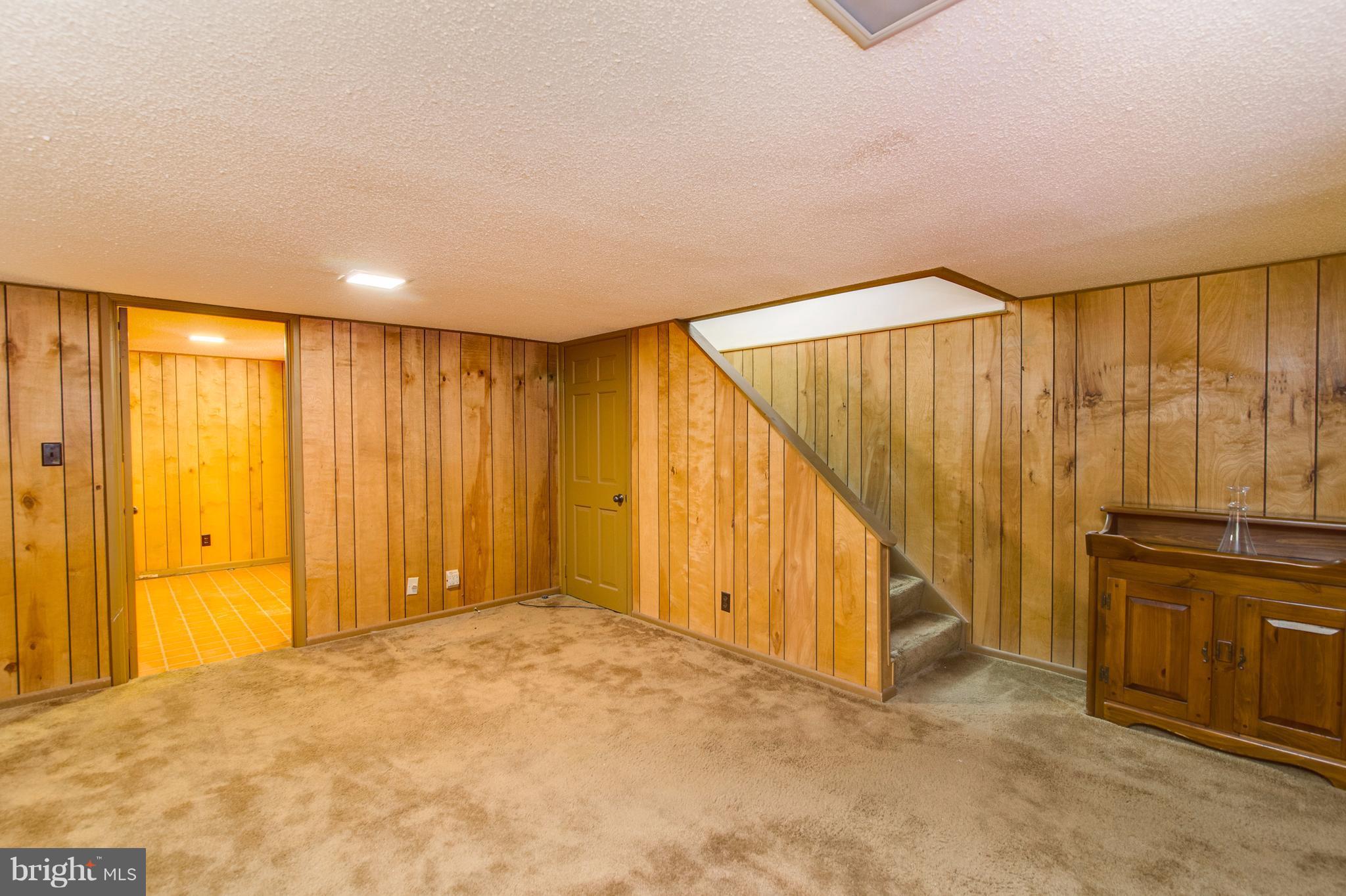 FAIRLINGTON GLEN - Residential