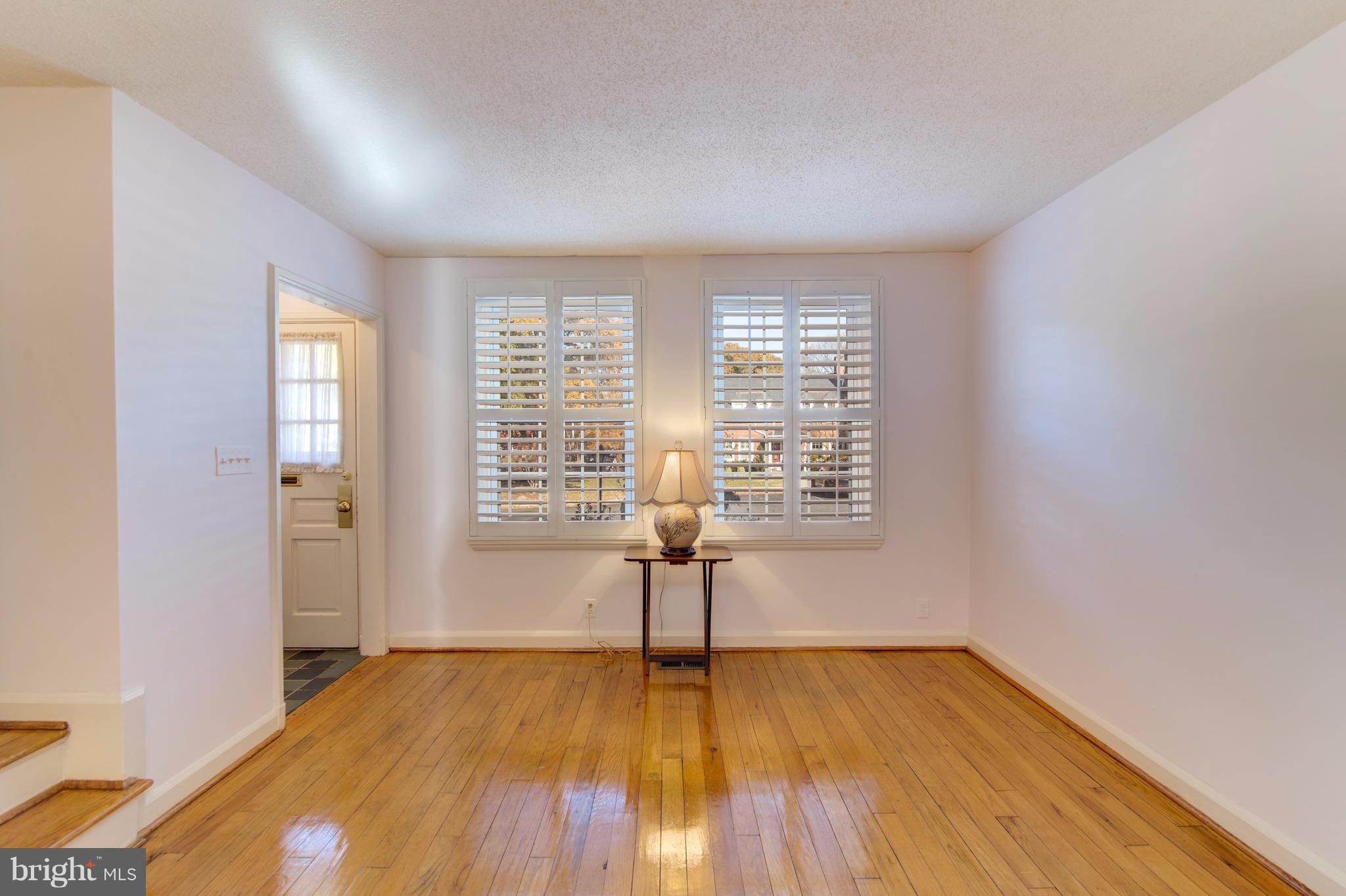 FAIRLINGTON GLEN - Residential