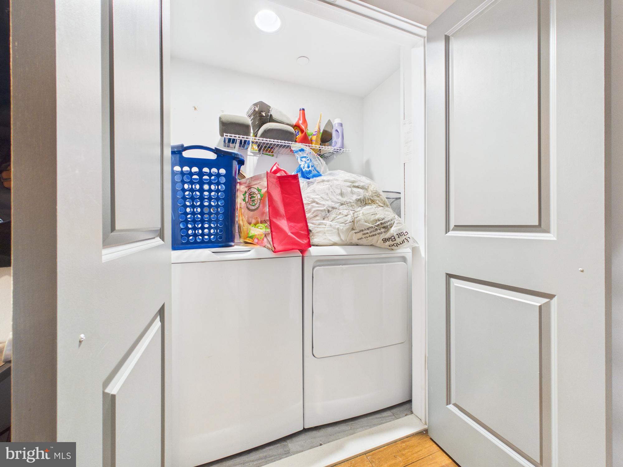 LUDLOW - Residential