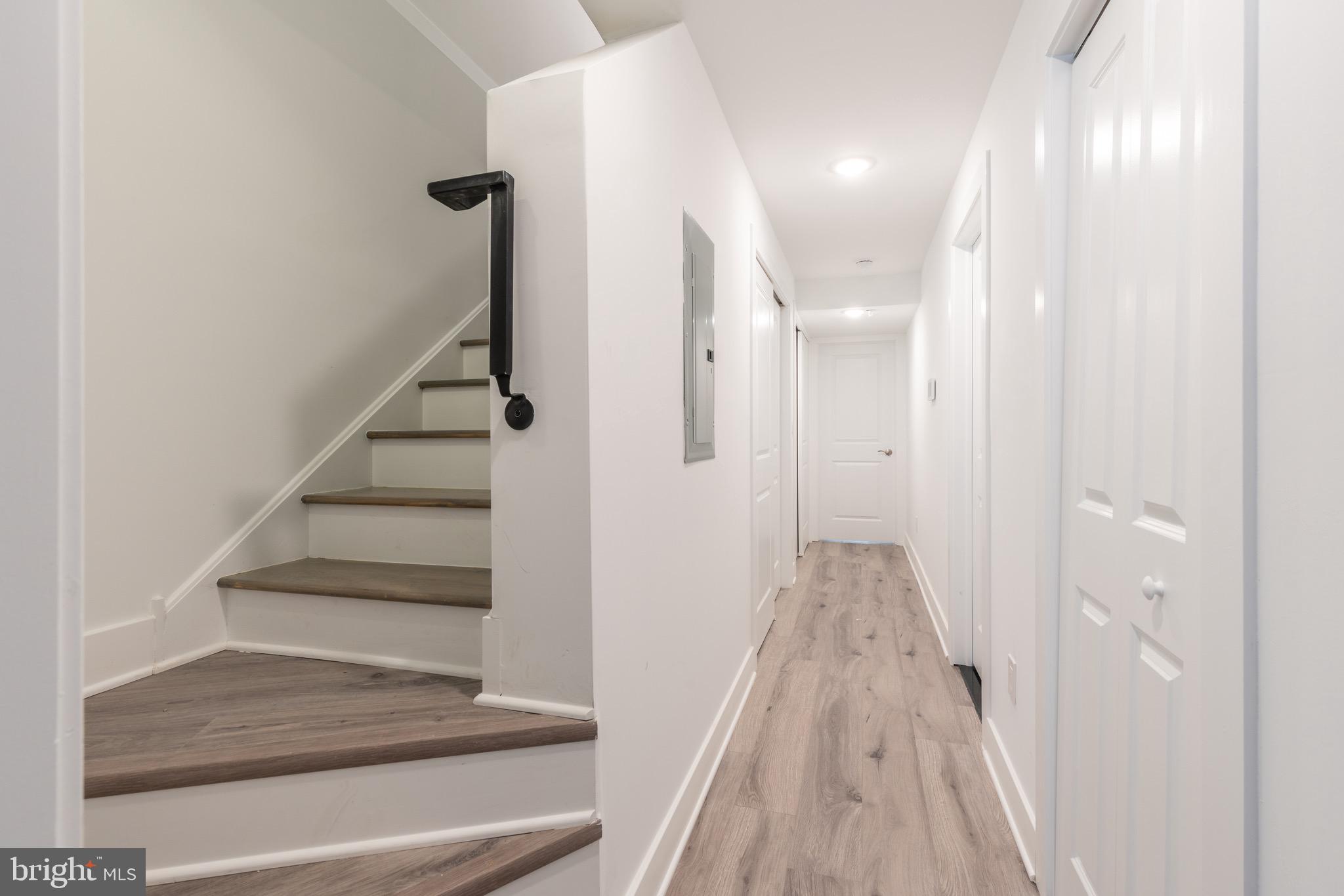 LUDLOW - Residential Lease