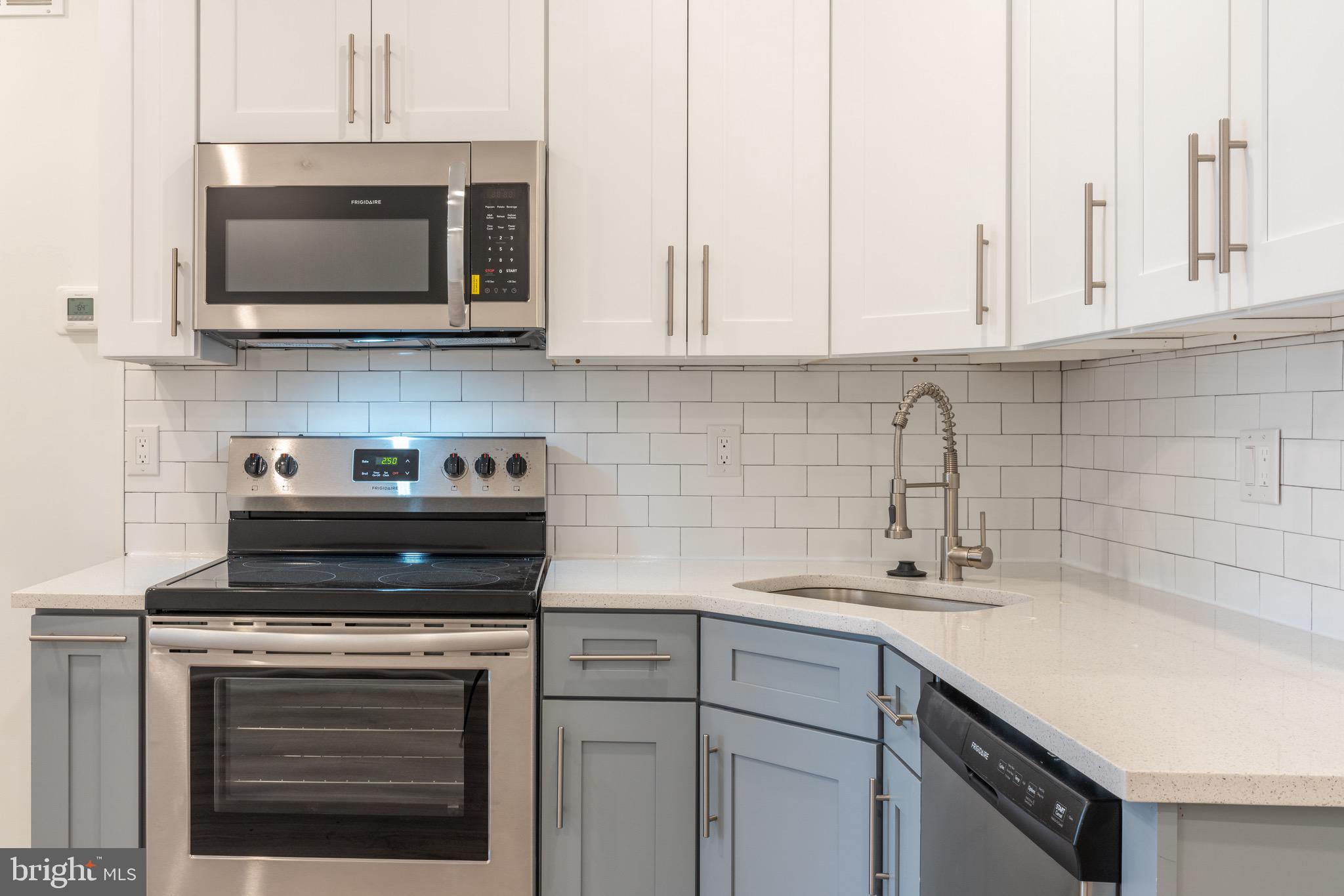 LUDLOW - Residential Lease