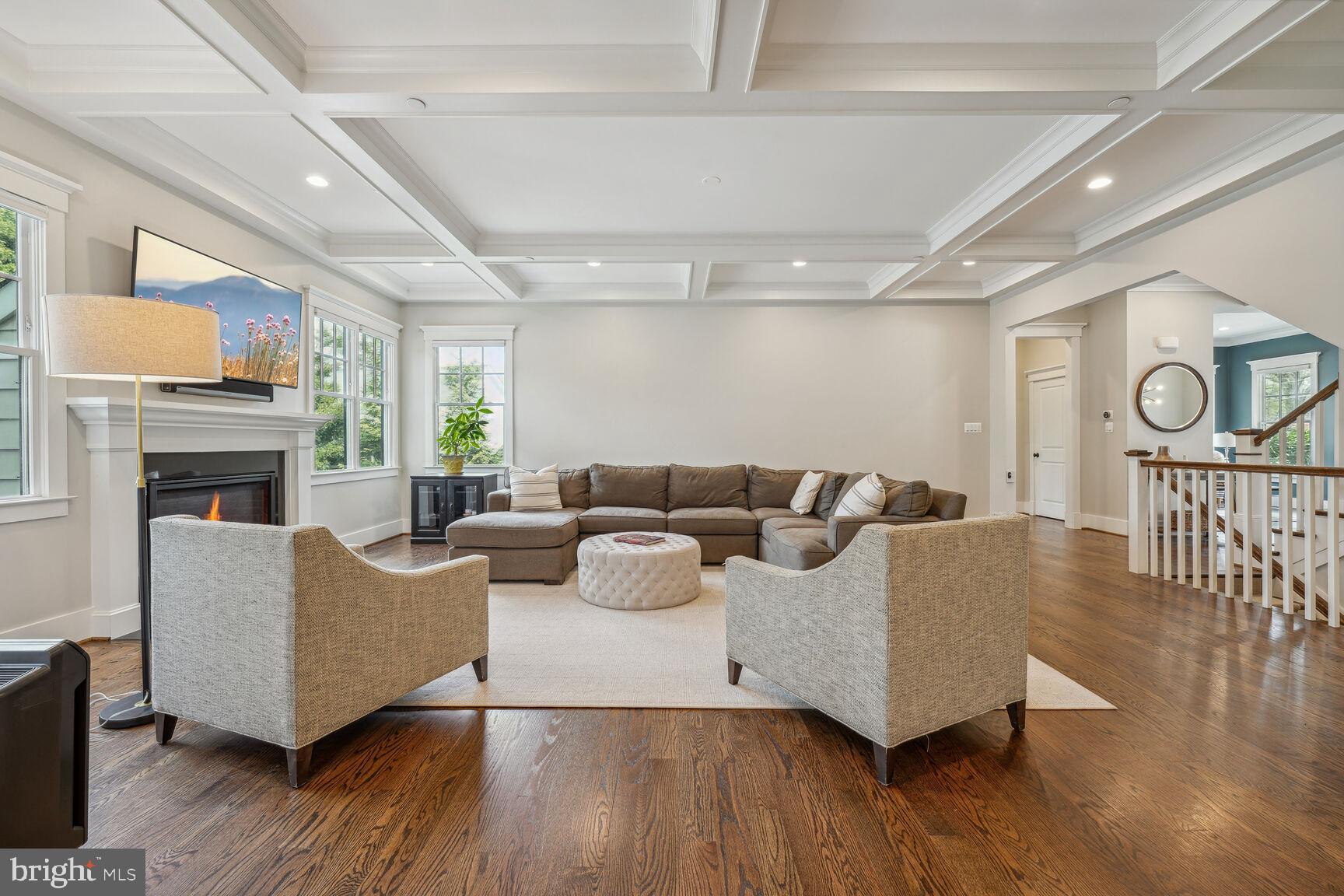 COHASSET - Residential