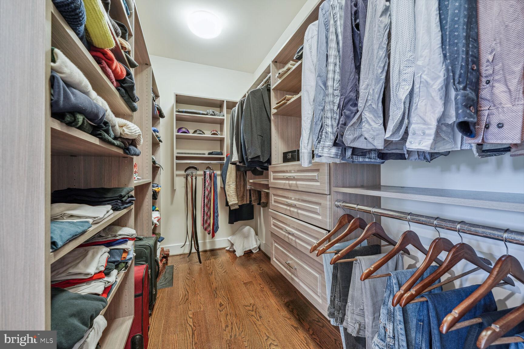 COHASSET - Residential