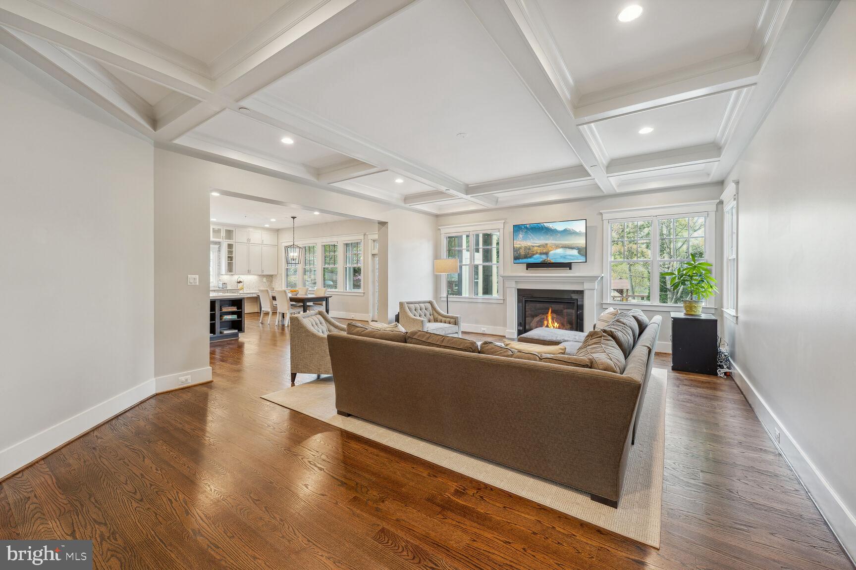 COHASSET - Residential