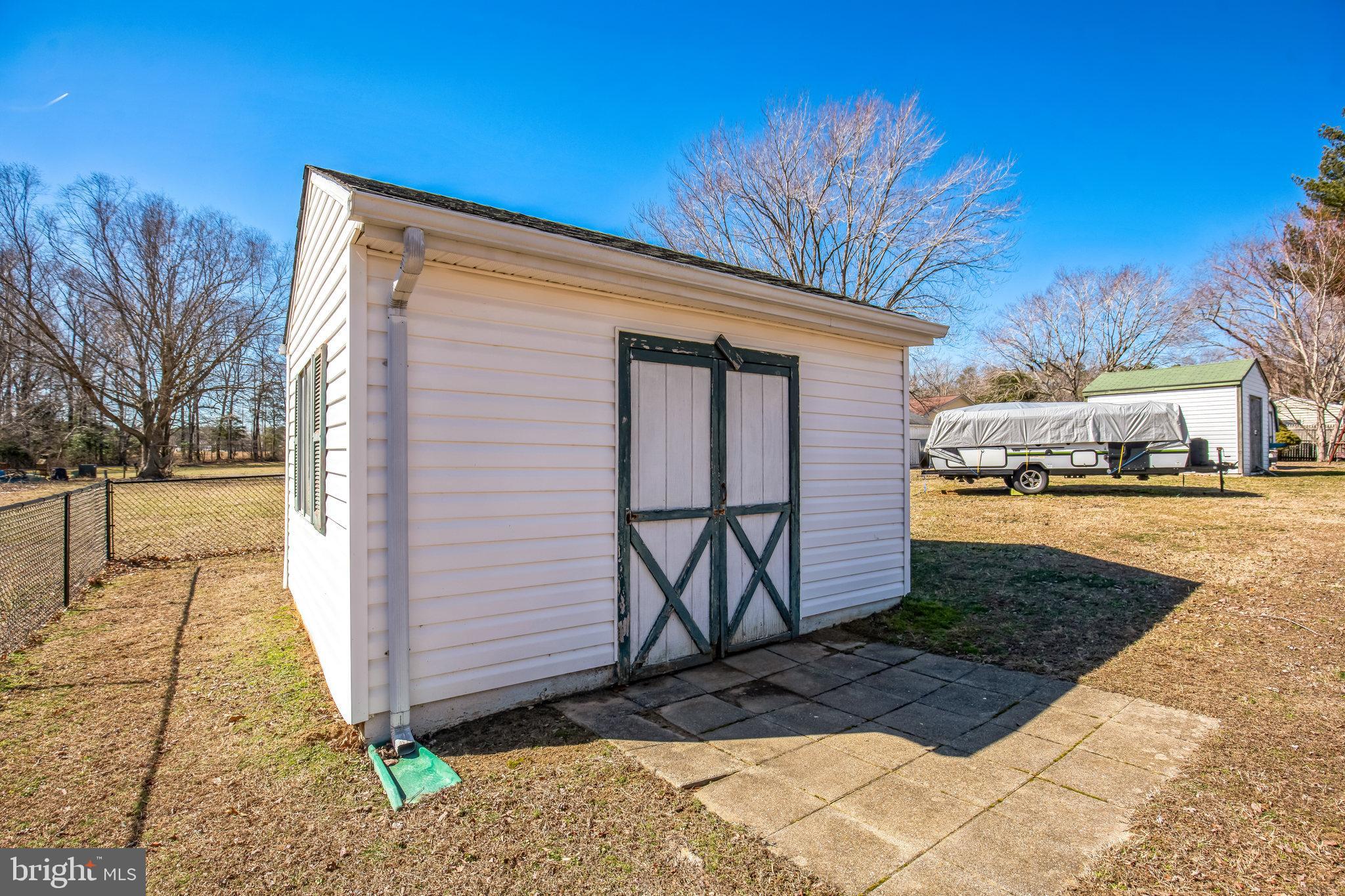 HOLLYWOOD HEIGHTS - Residential