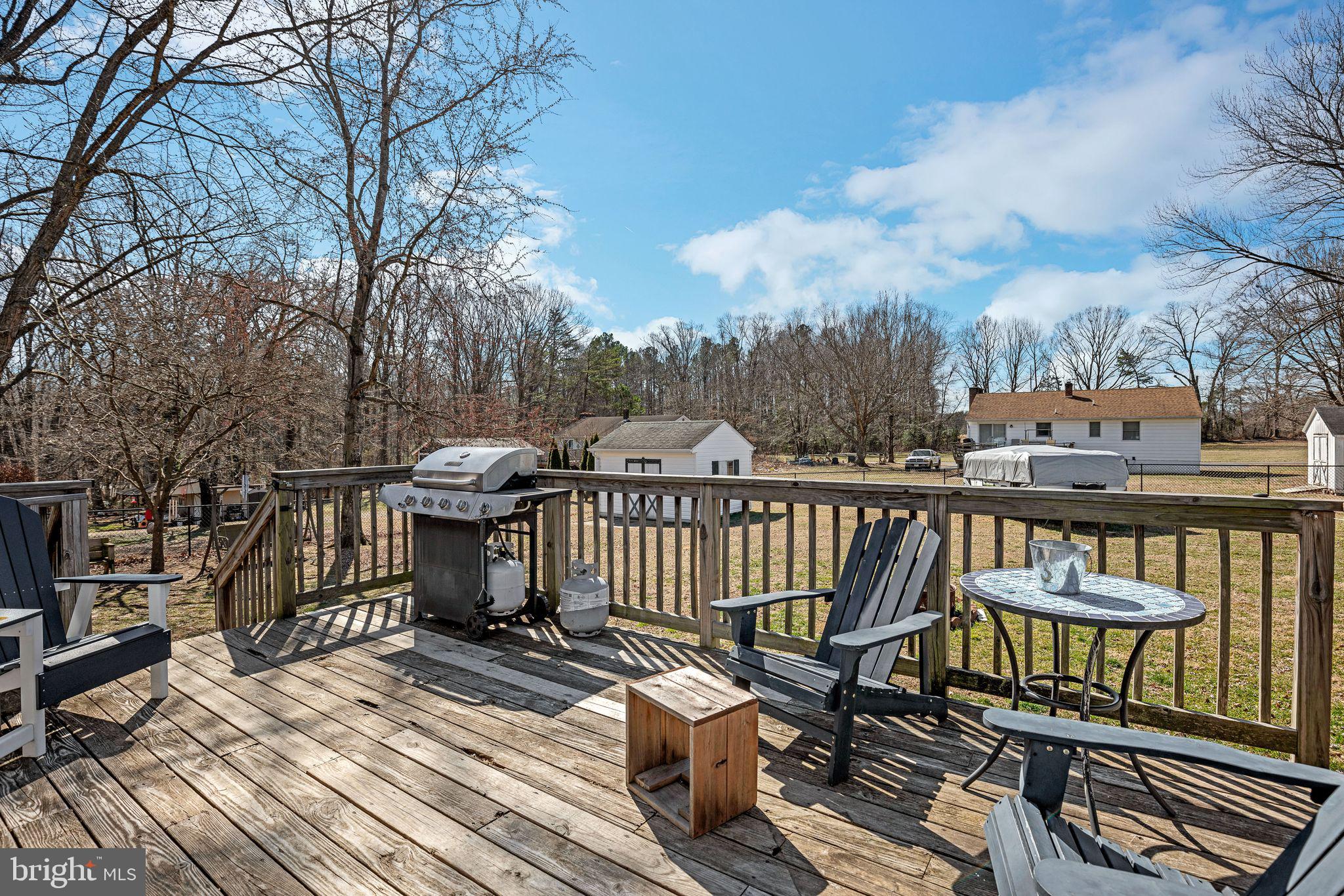 HOLLYWOOD HEIGHTS - Residential