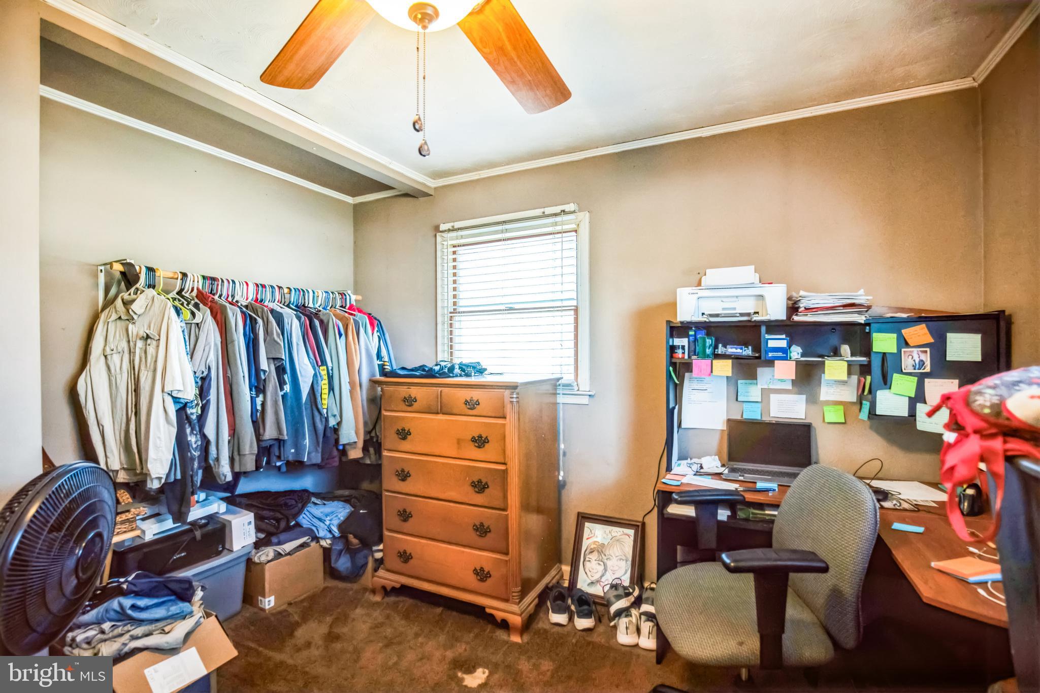 HOLLYWOOD HEIGHTS - Residential