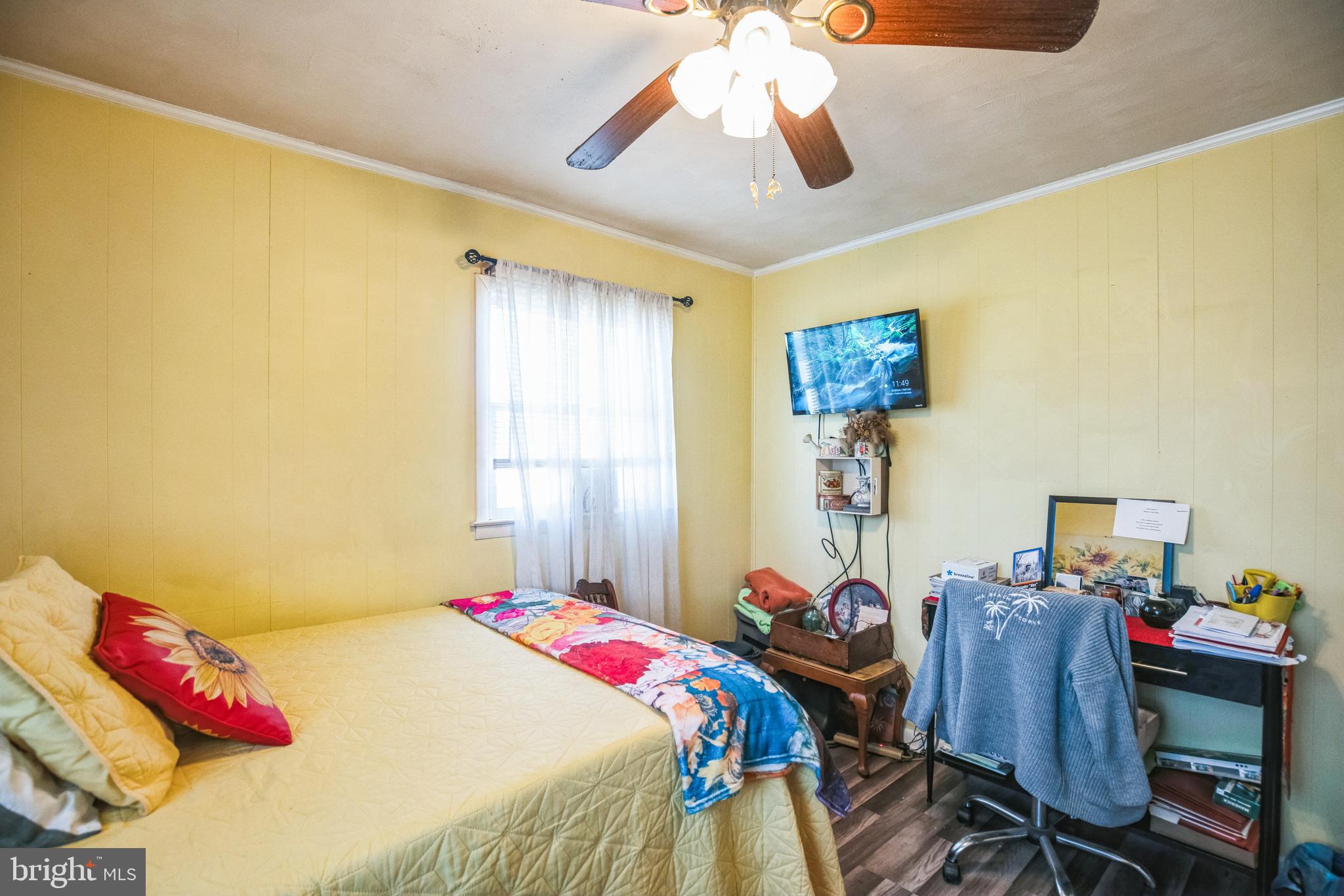 HOLLYWOOD HEIGHTS - Residential