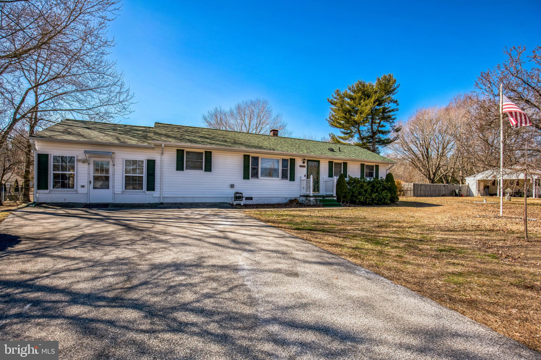 HOLLYWOOD HEIGHTS - Residential