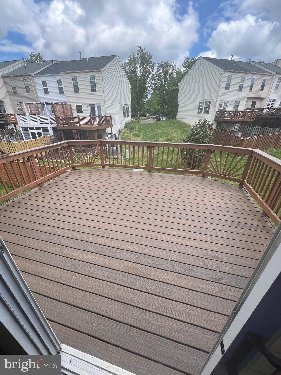 CENTRE RIDGE LAND BAY - Residential Lease