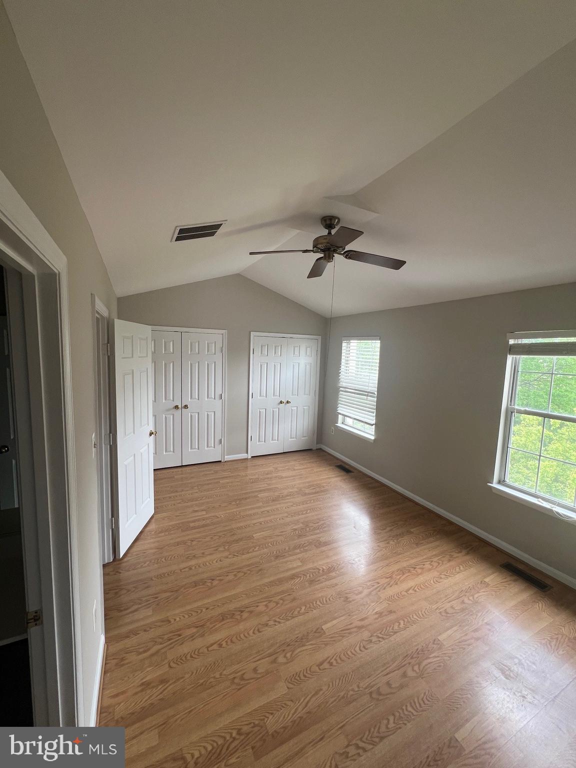 CENTRE RIDGE LAND BAY - Residential Lease