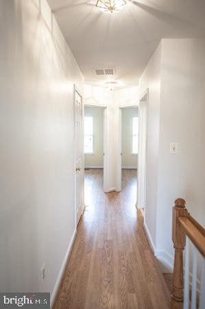 CENTRE RIDGE LAND BAY - Residential Lease