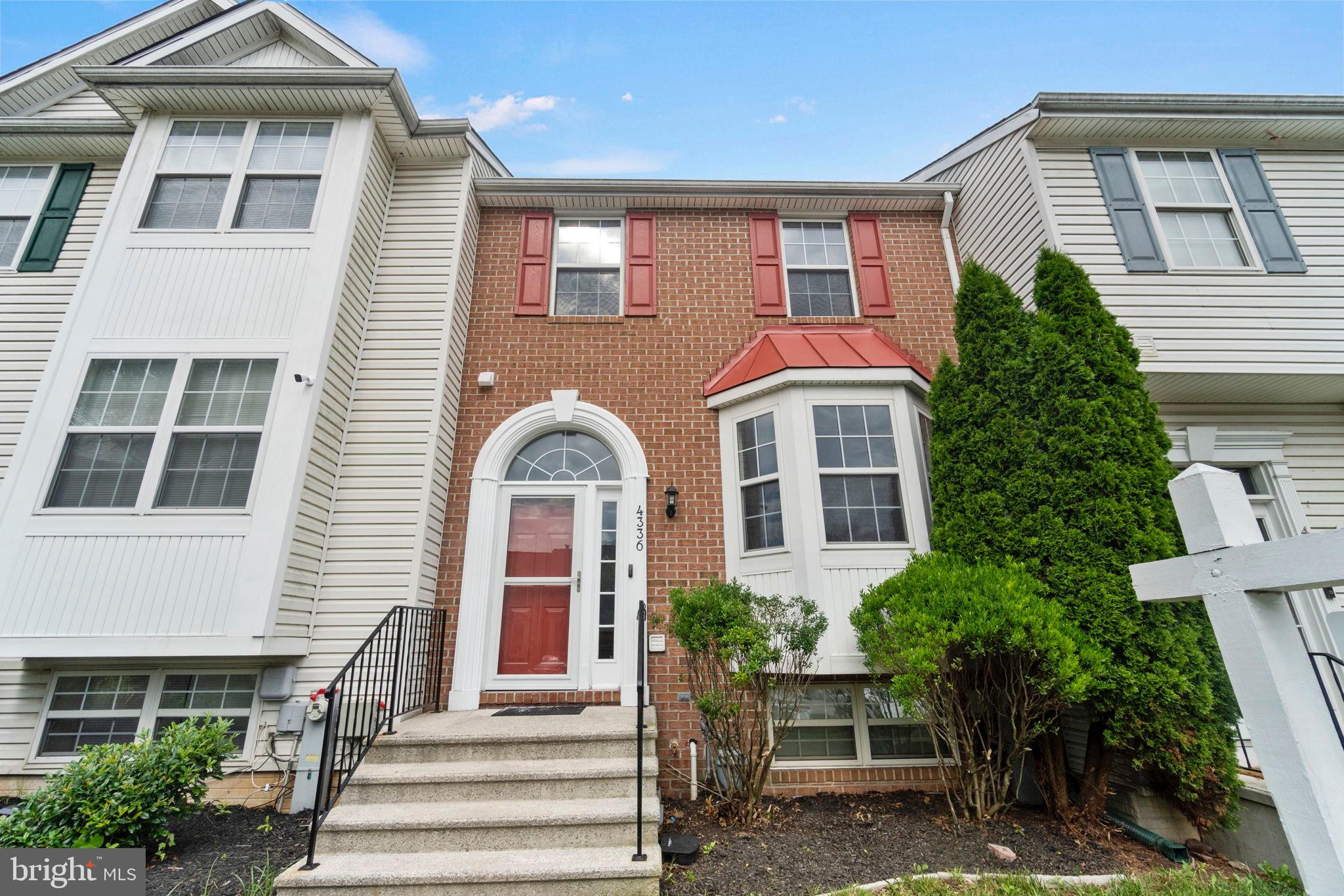 COLLEGE - Residential Lease