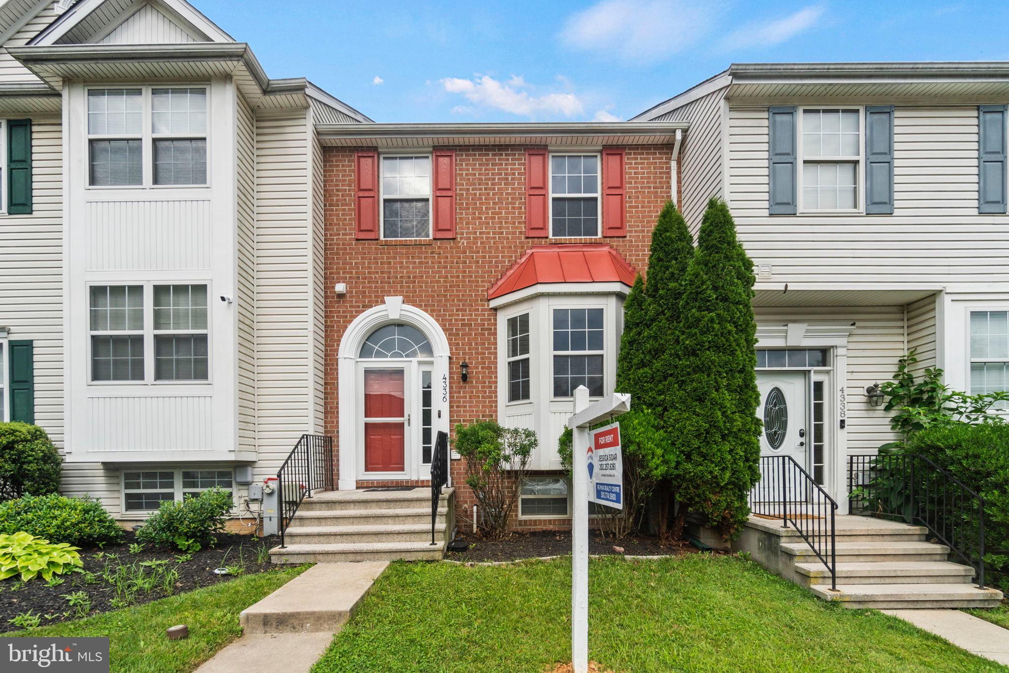 COLLEGE - Residential Lease