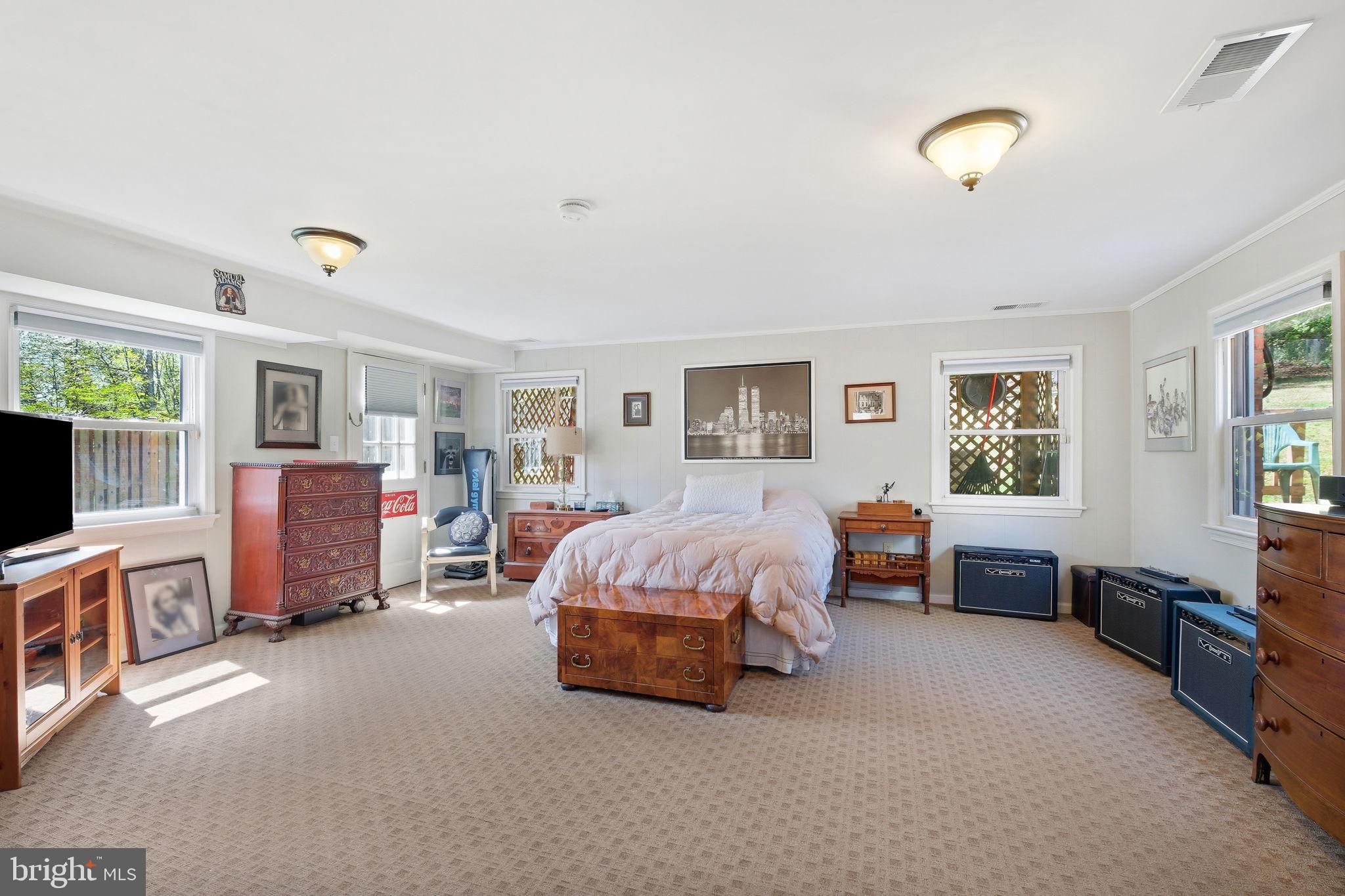 TILDEN WOODS - Residential