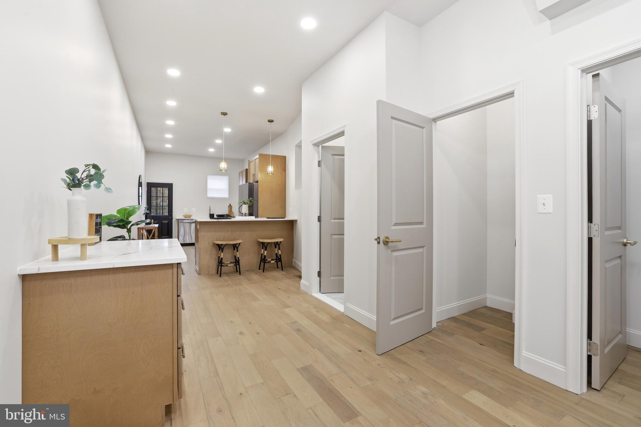 EAST BALTIMORE MIDWAY - Residential