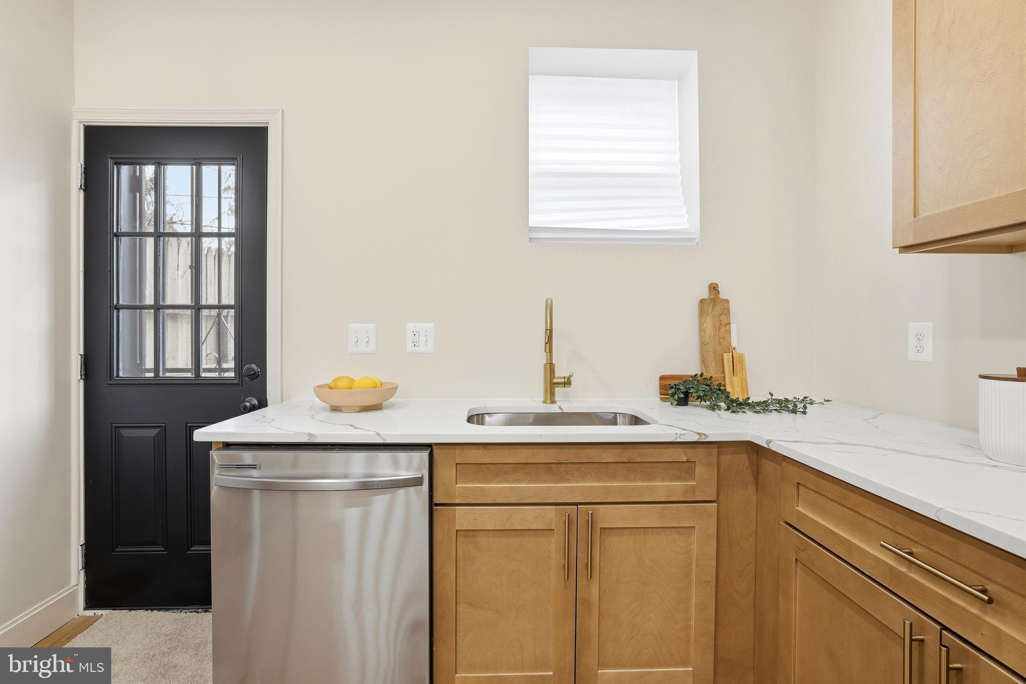 EAST BALTIMORE MIDWAY - Residential