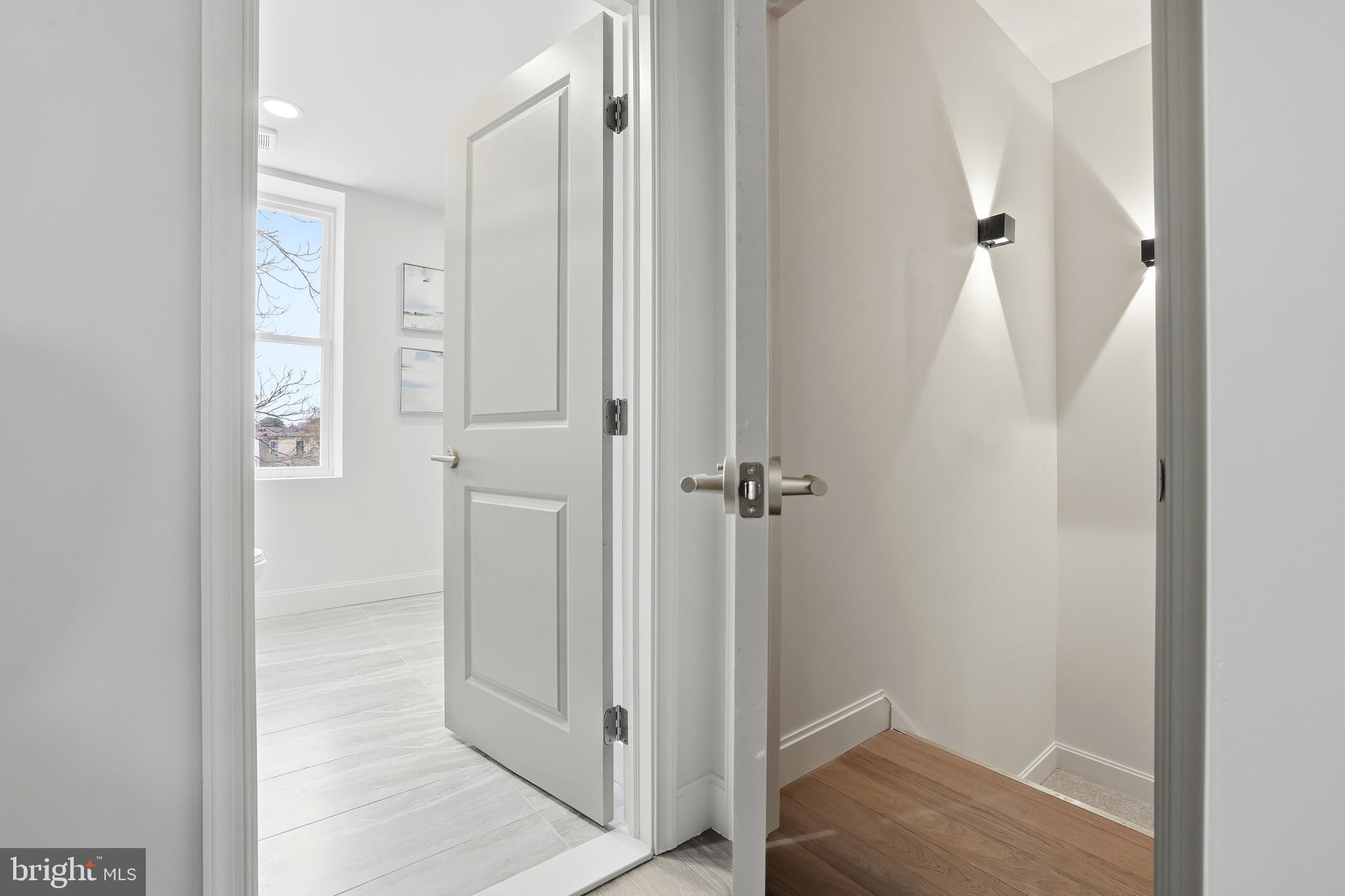 EAST BALTIMORE MIDWAY - Residential