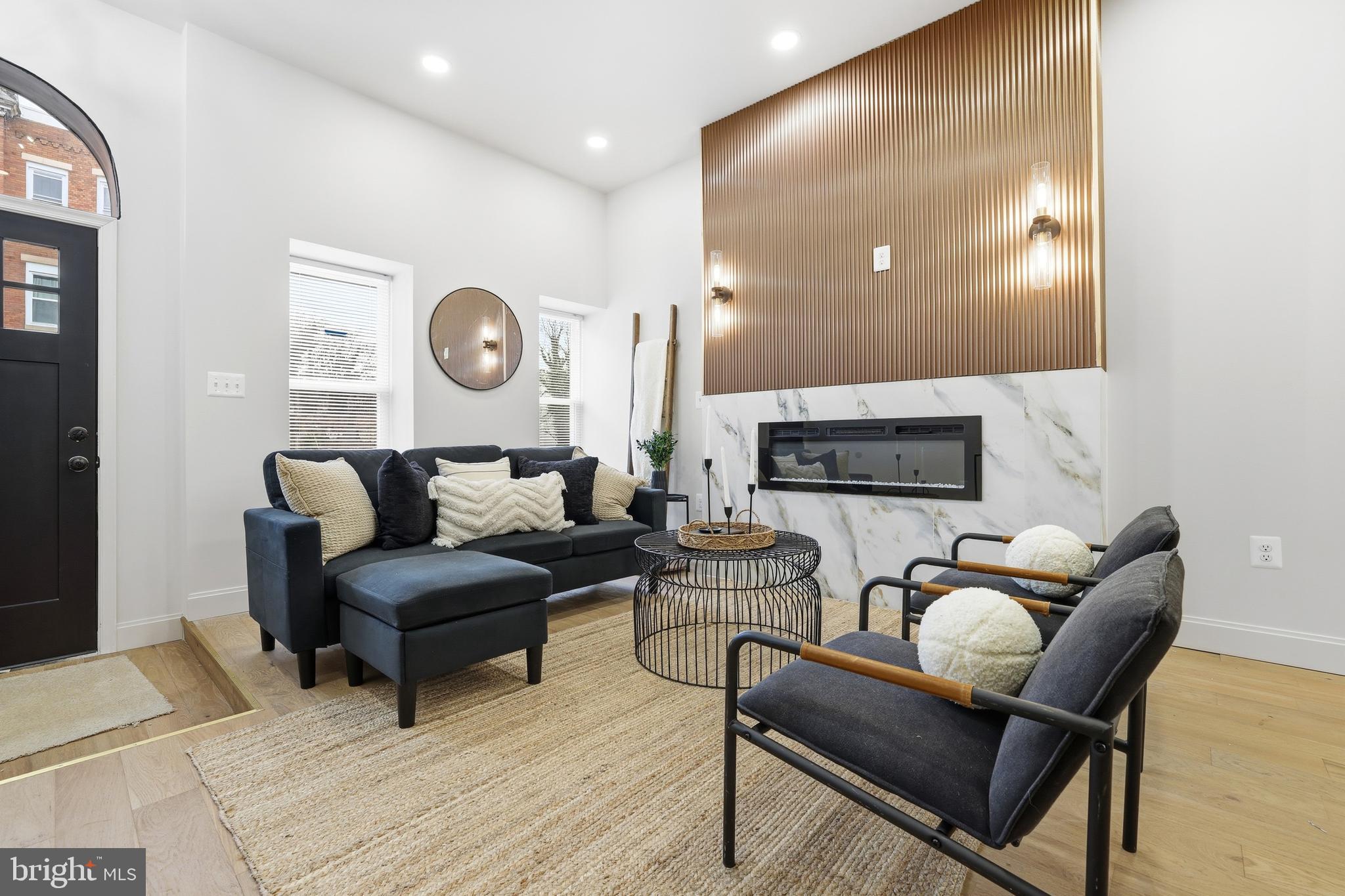 EAST BALTIMORE MIDWAY - Residential