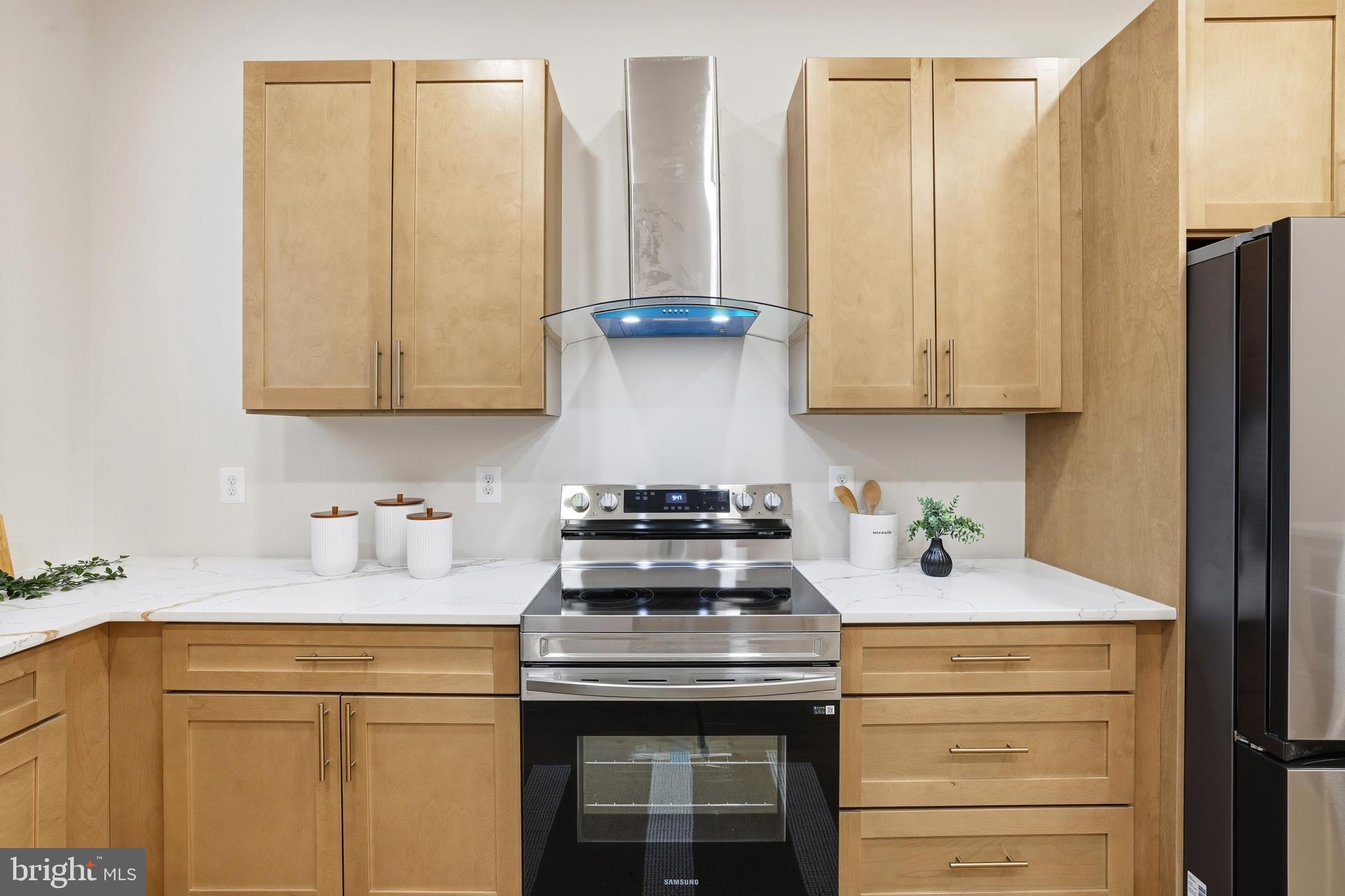 EAST BALTIMORE MIDWAY - Residential