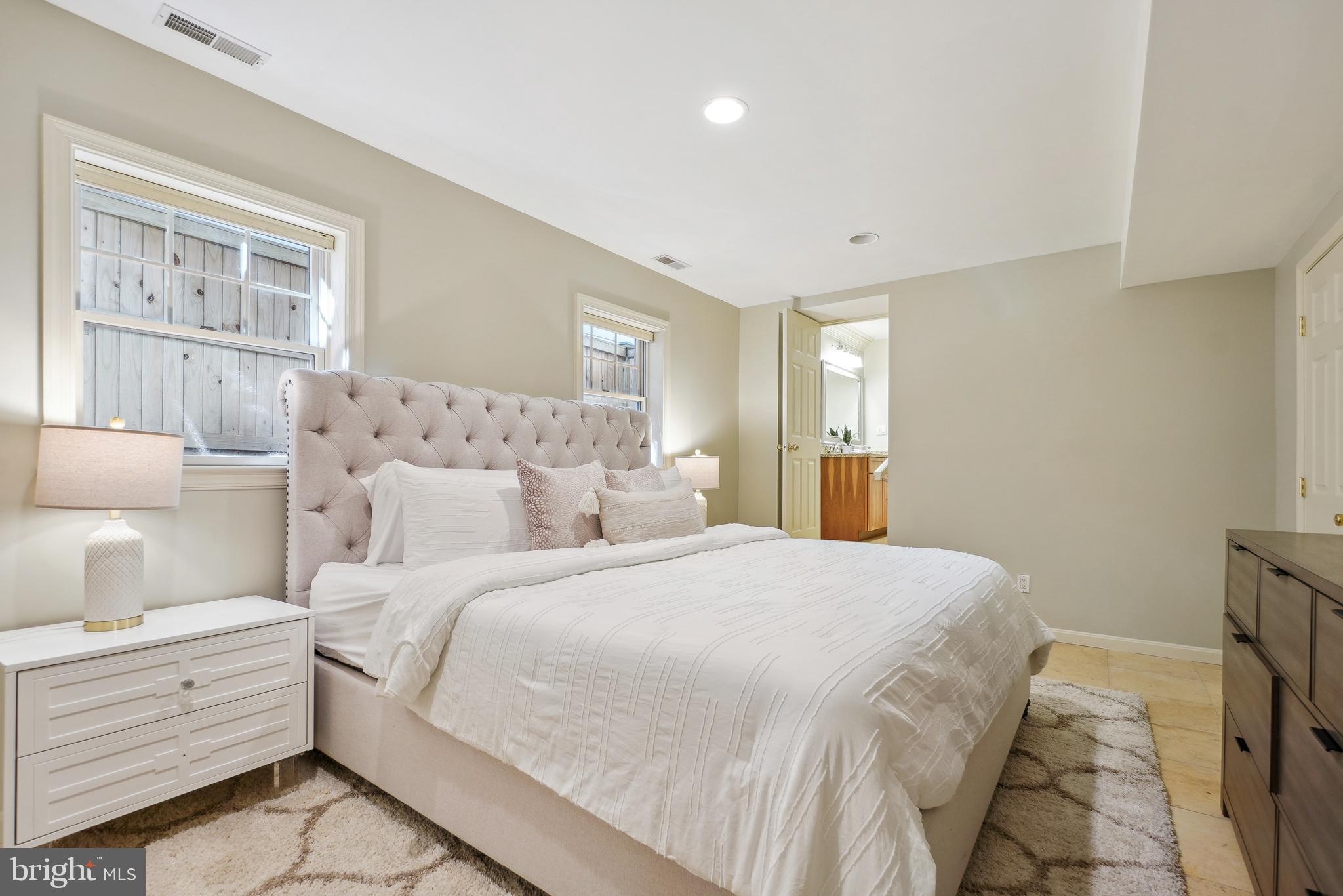 ROSEDALE PARK - Residential