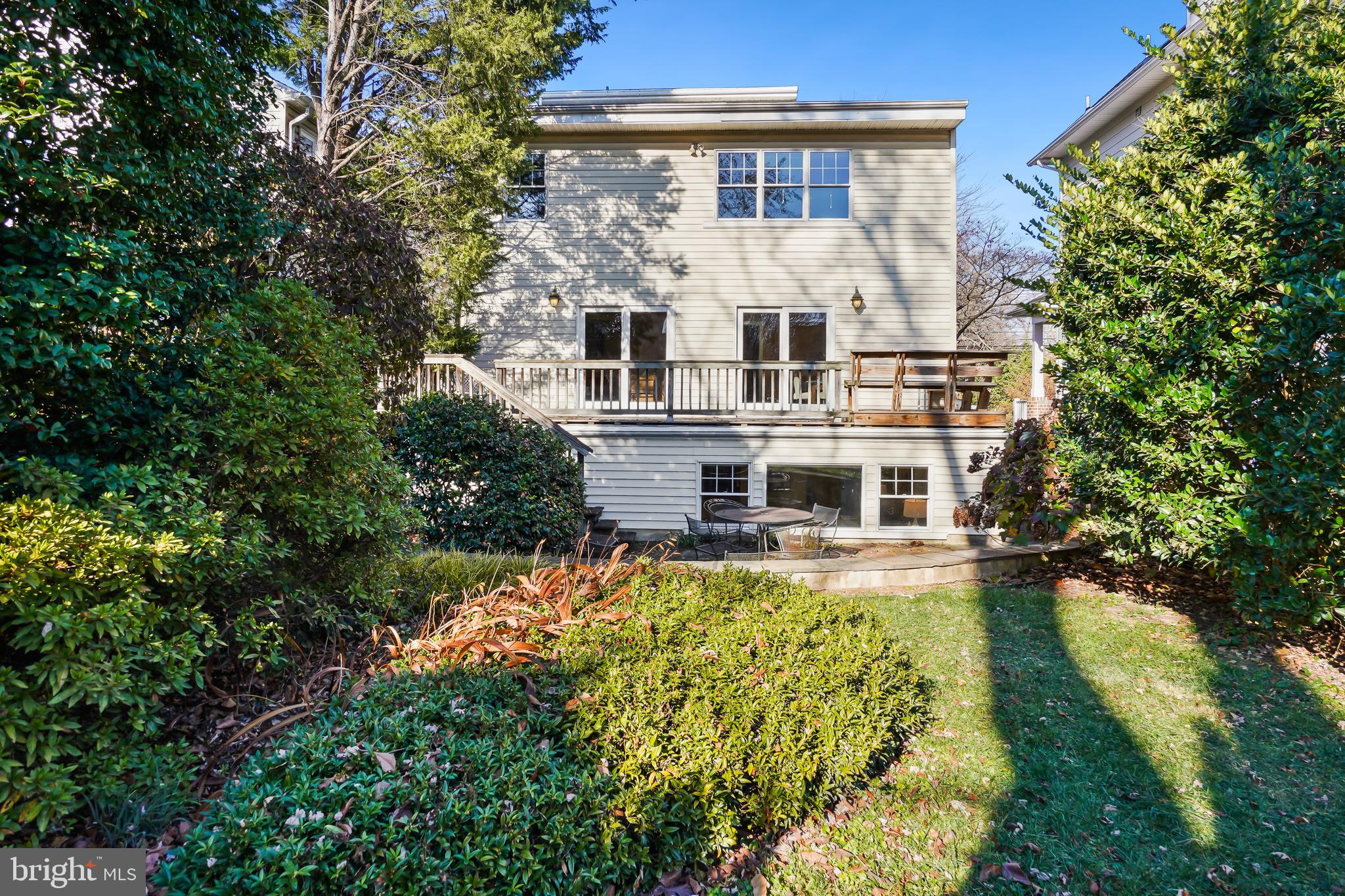 ROSEDALE PARK - Residential