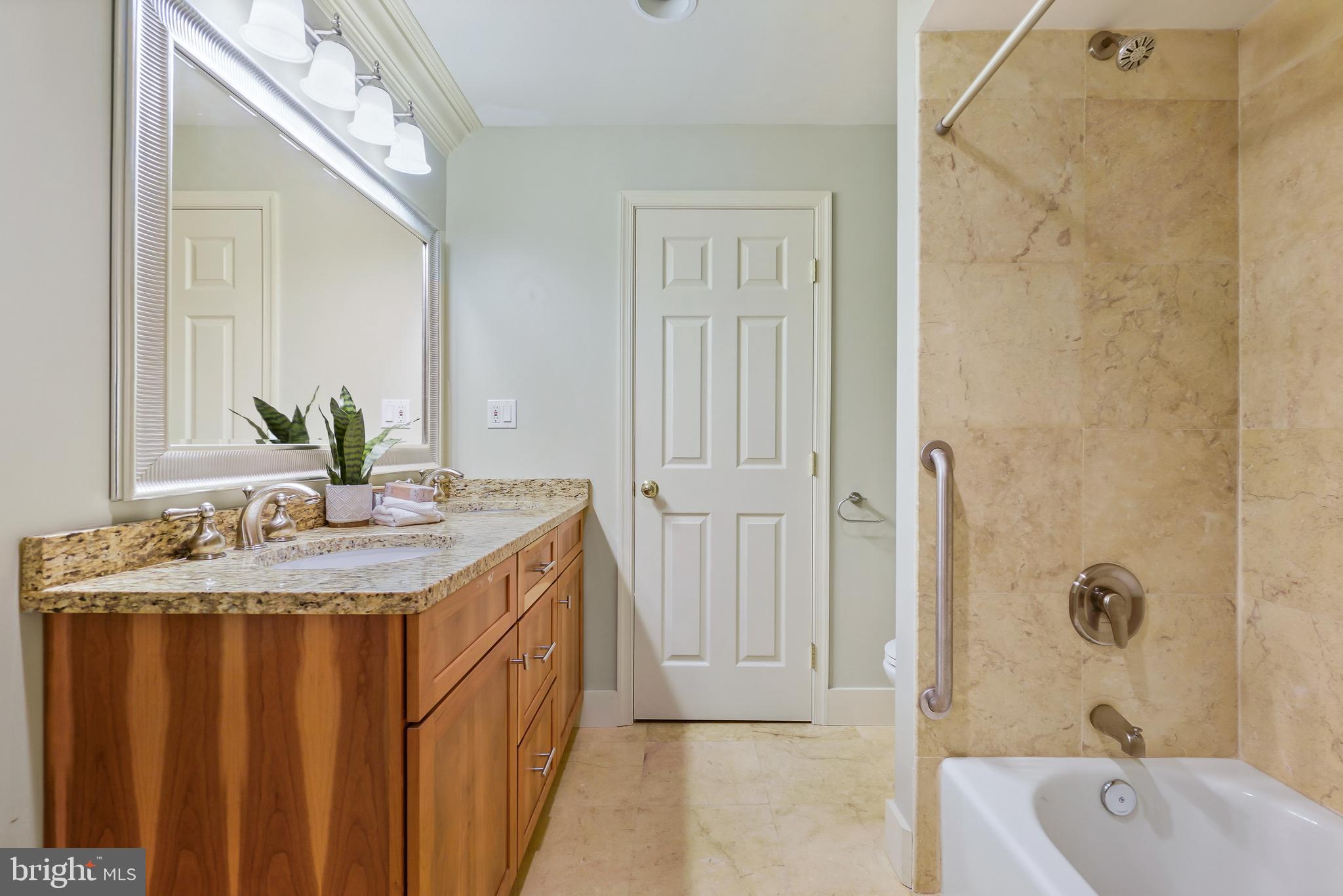 ROSEDALE PARK - Residential