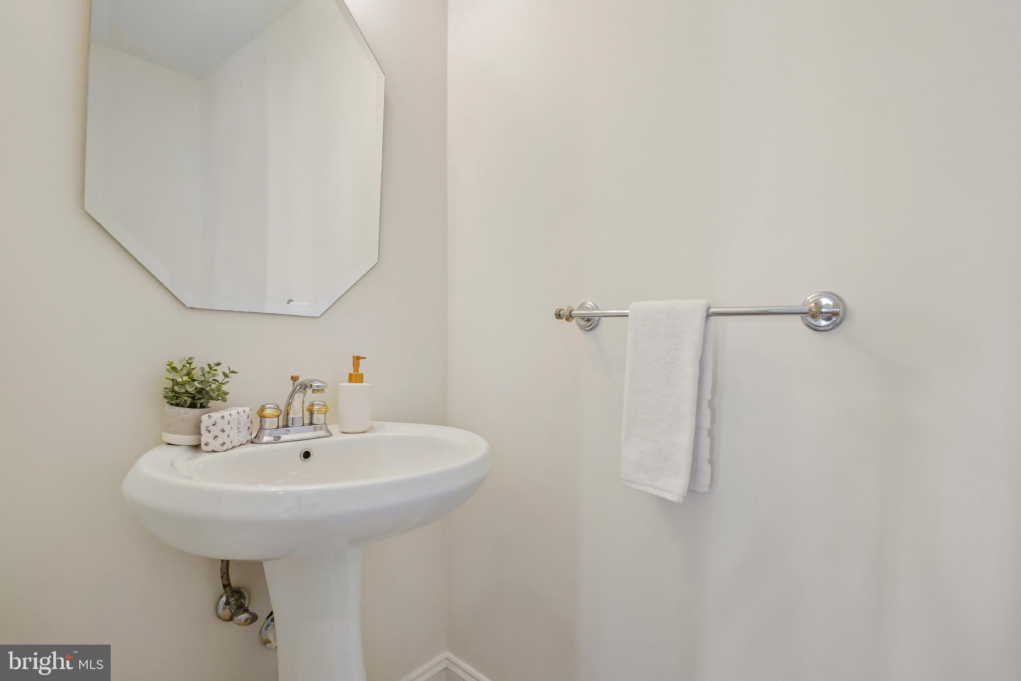 ROSEDALE PARK - Residential