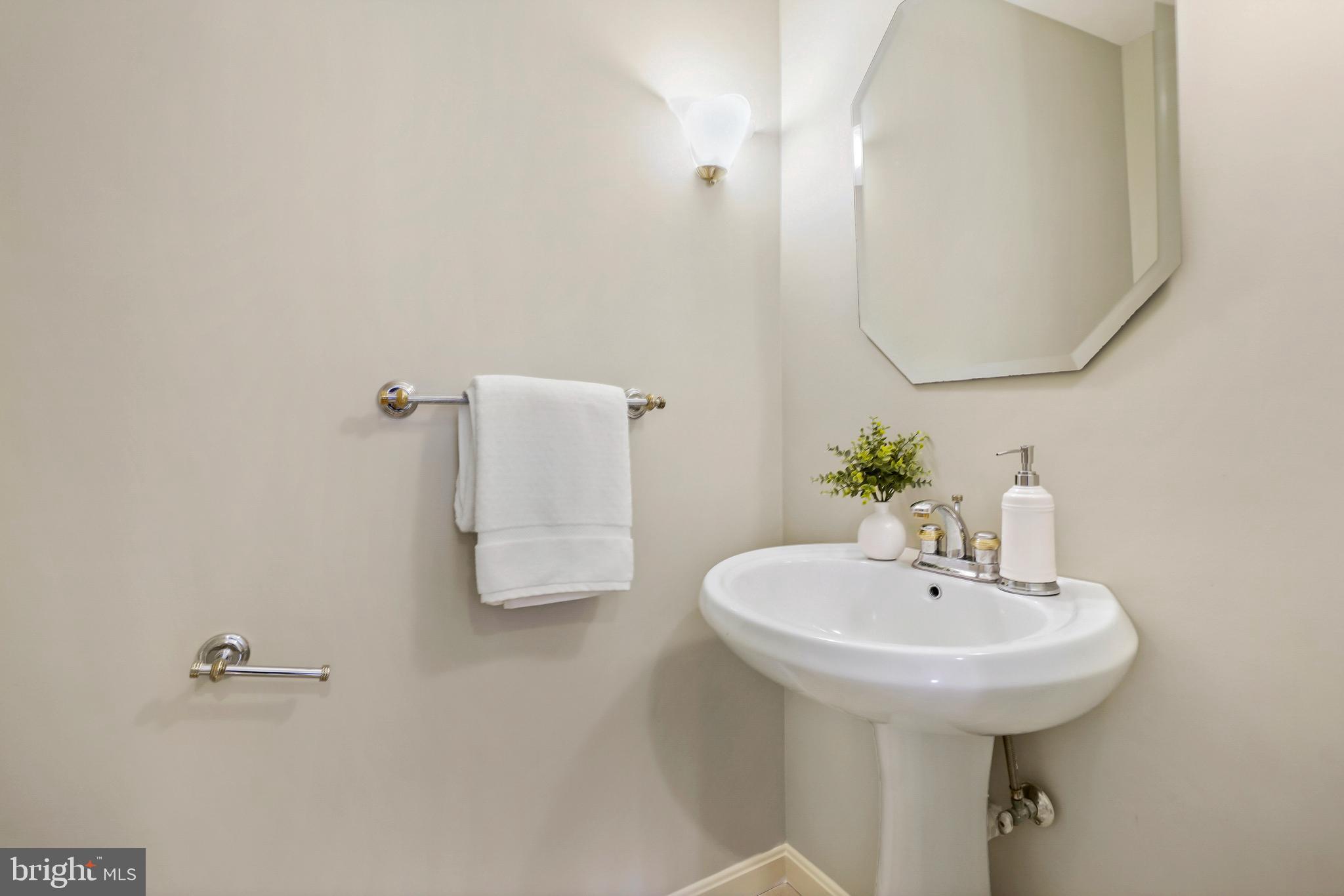 ROSEDALE PARK - Residential