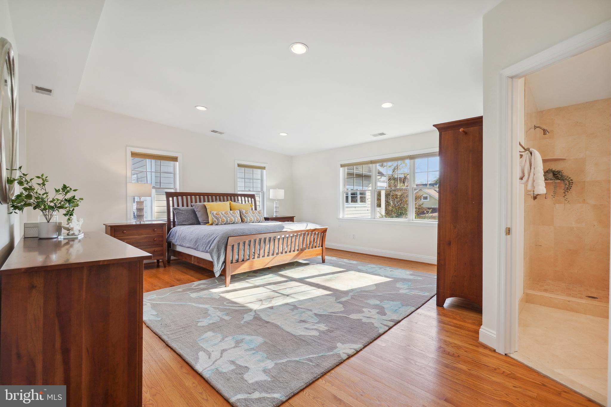 ROSEDALE PARK - Residential