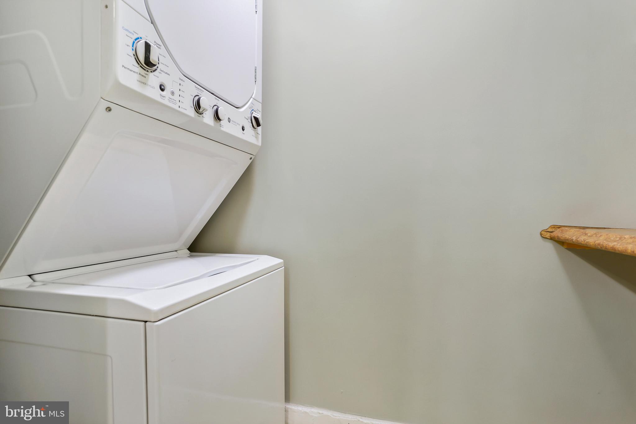 ROSEDALE PARK - Residential