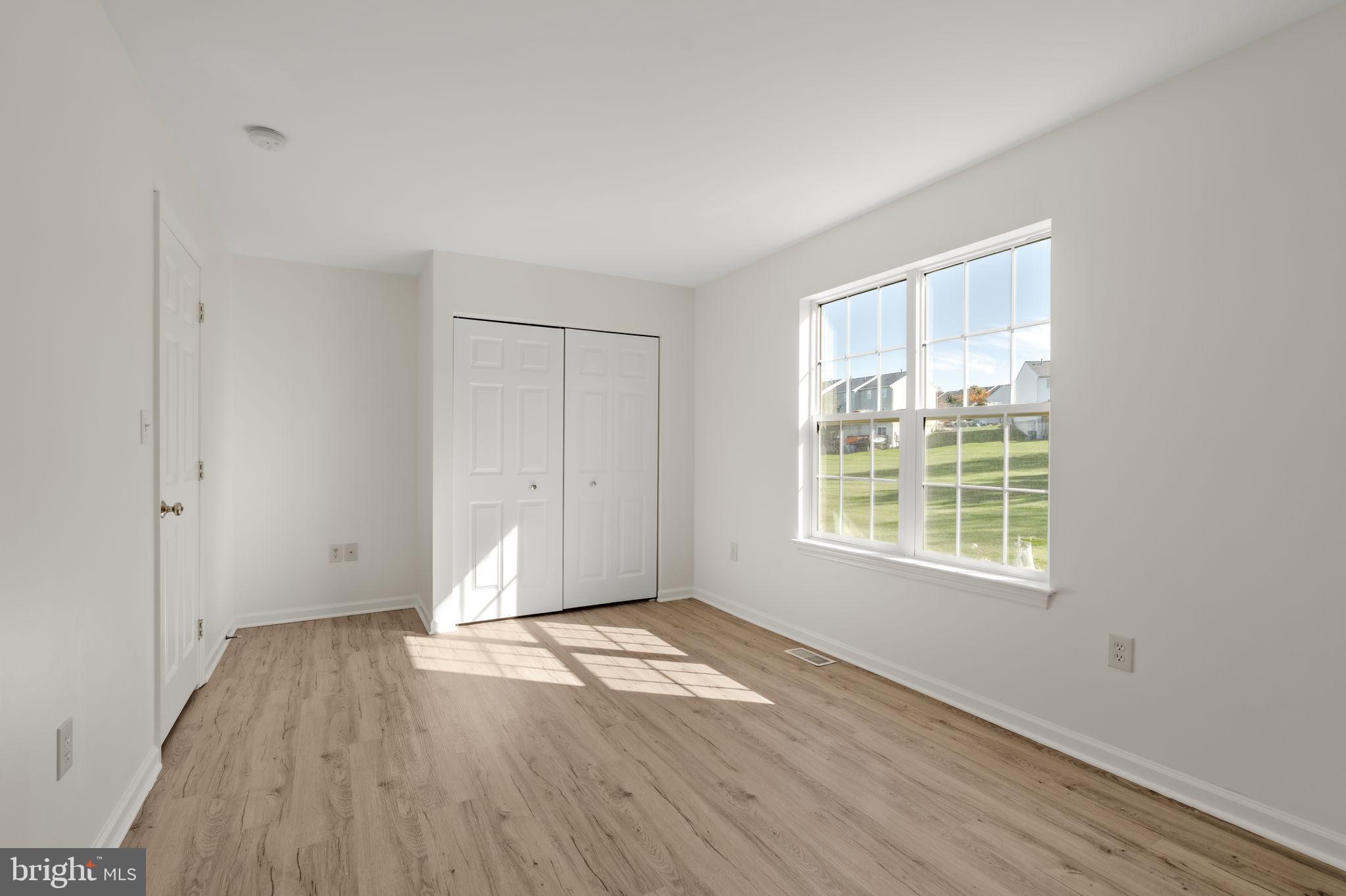 HEARTHRIDGE ESTATES - Residential