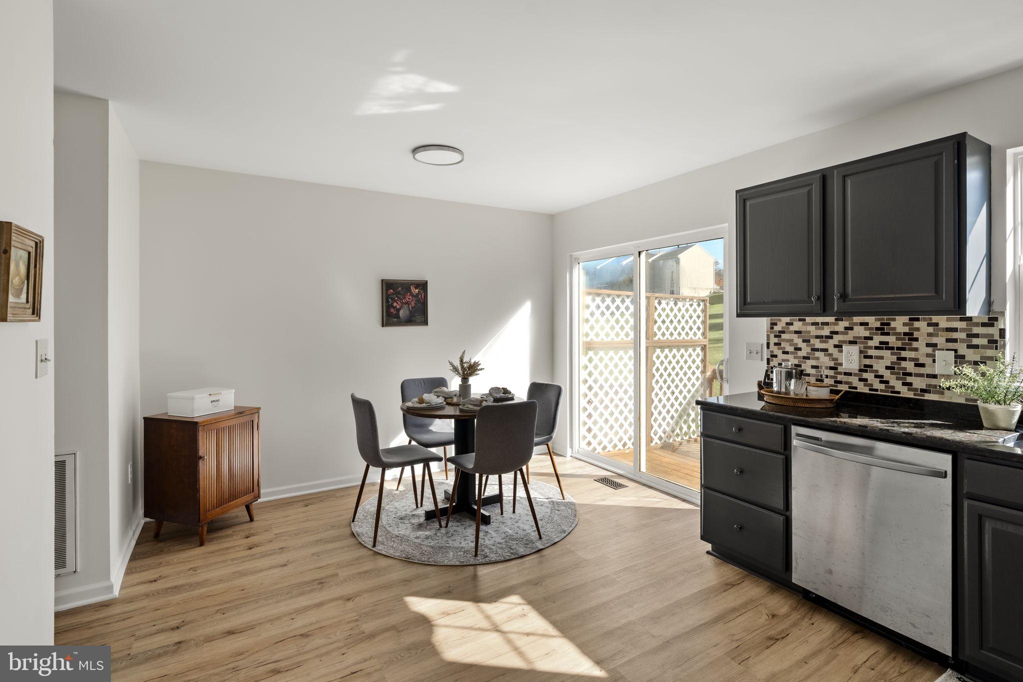 HEARTHRIDGE ESTATES - Residential