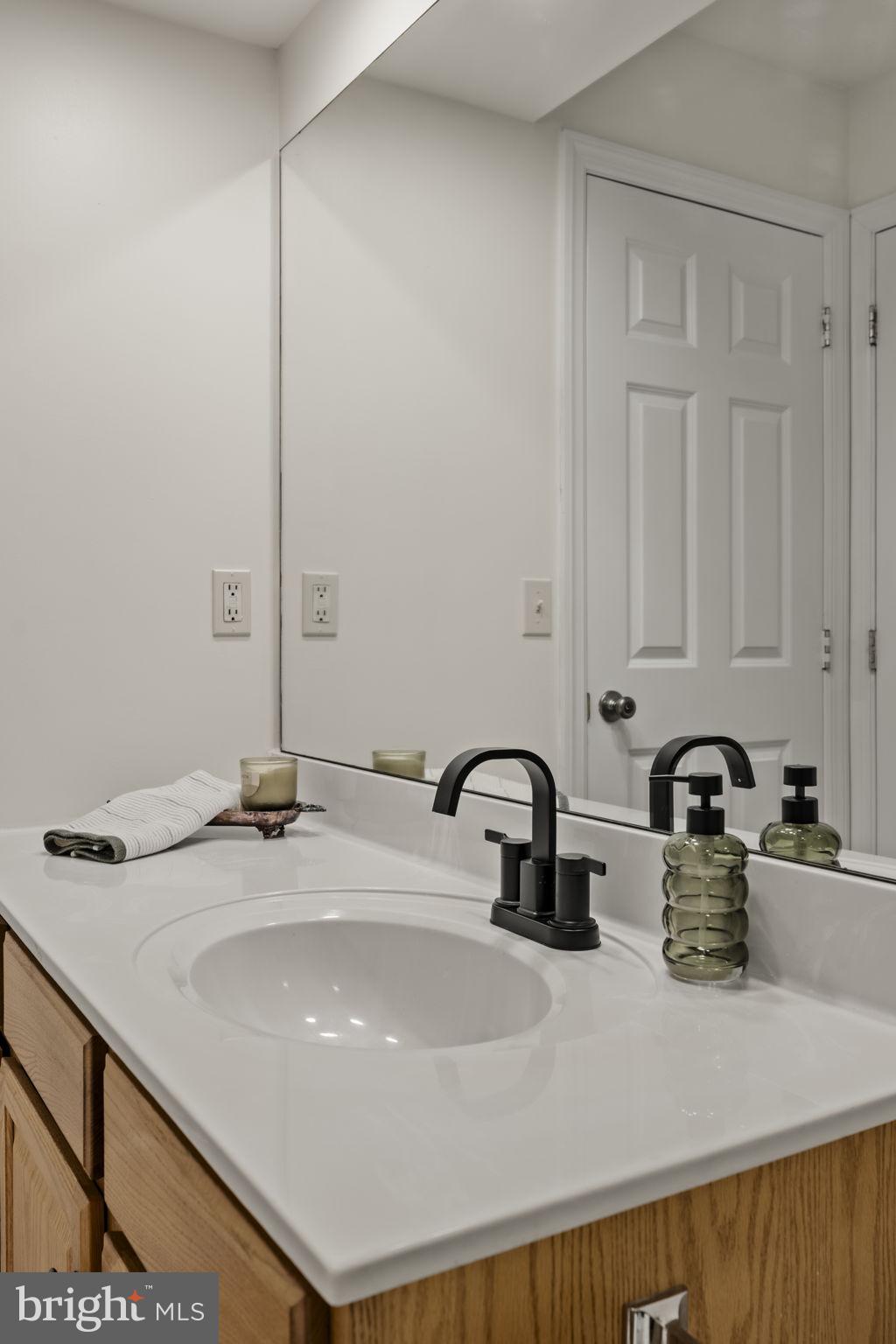 HEARTHRIDGE ESTATES - Residential