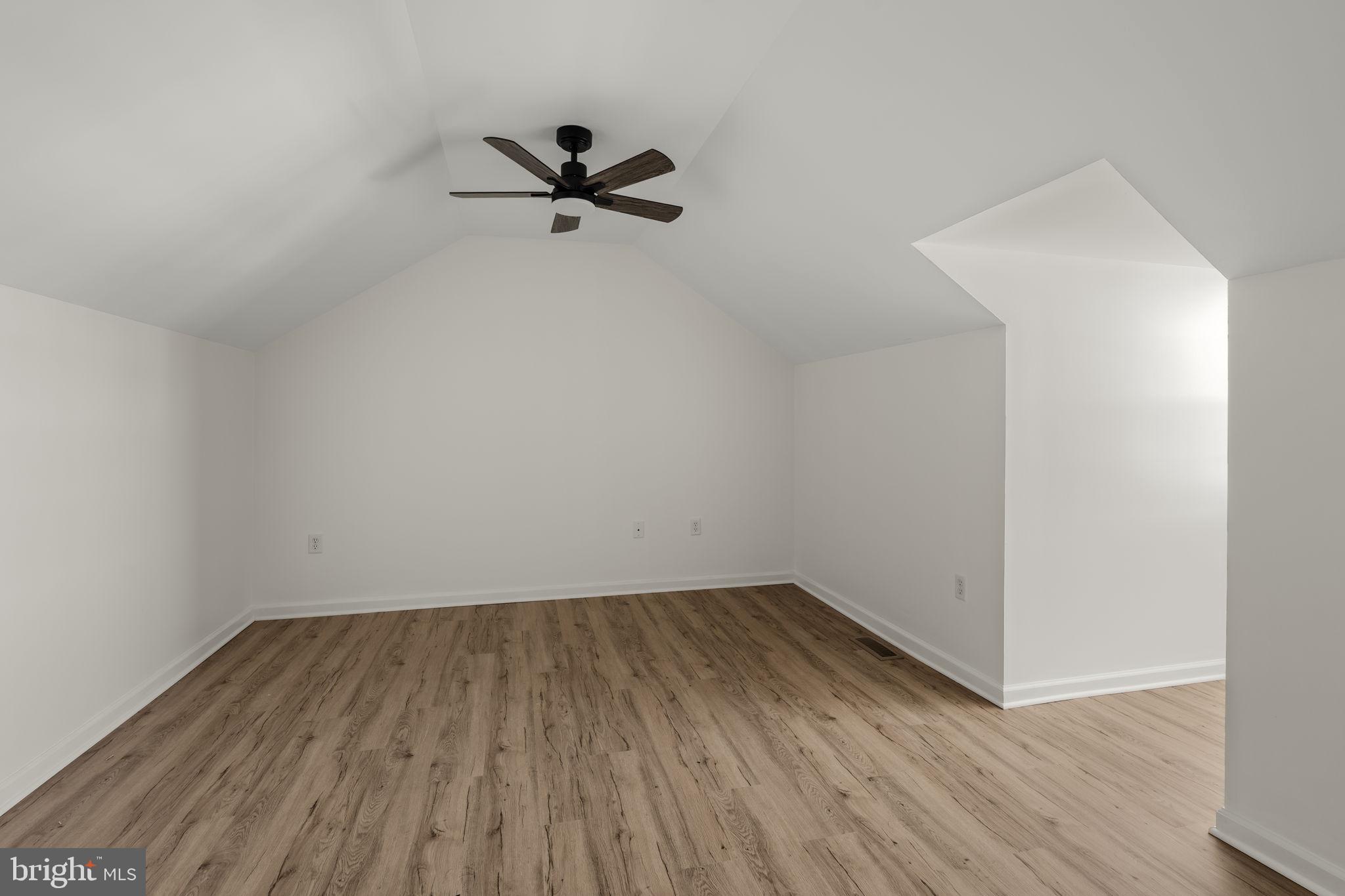 HEARTHRIDGE ESTATES - Residential