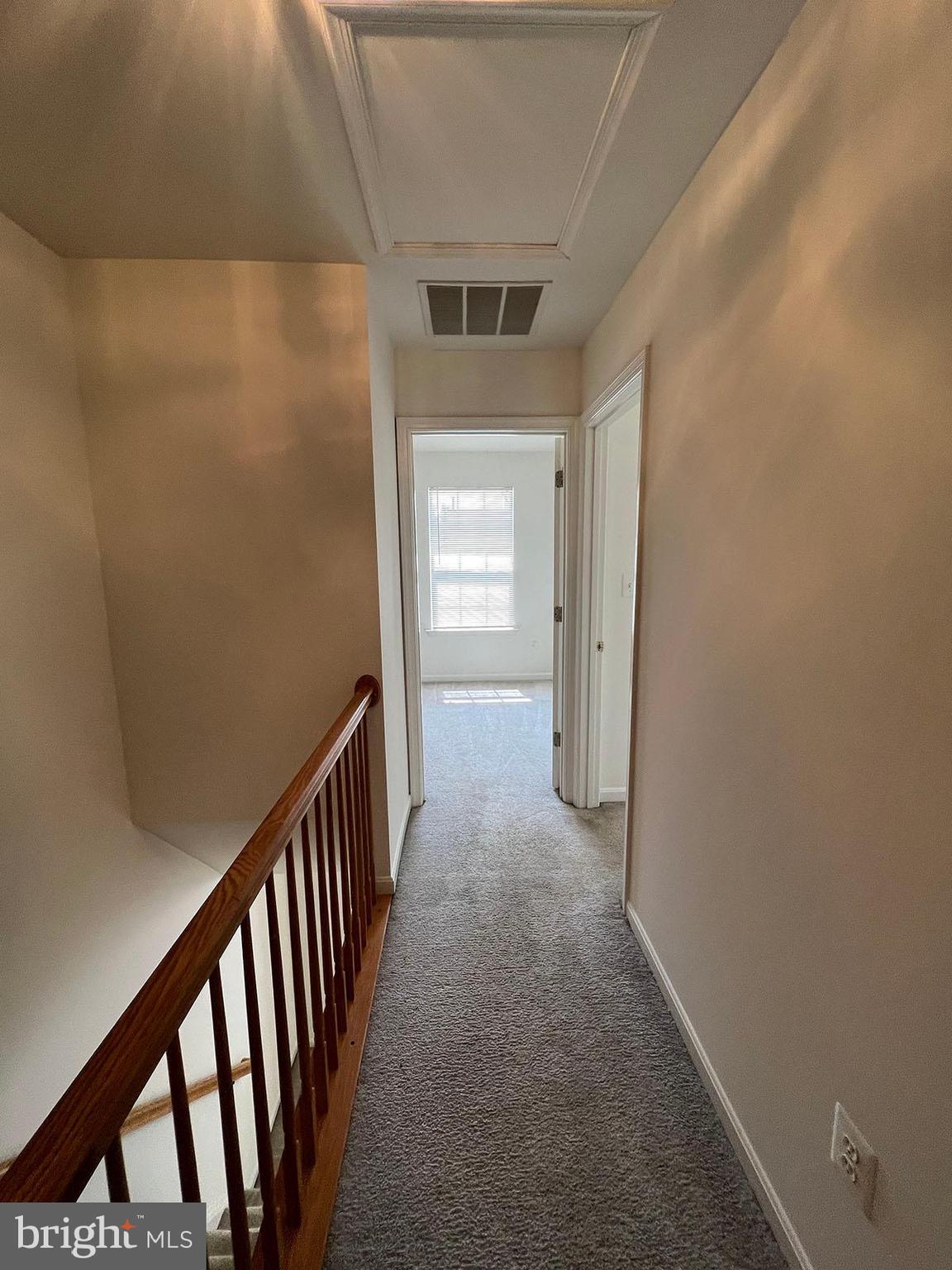 FLOWER HILL - Residential Lease