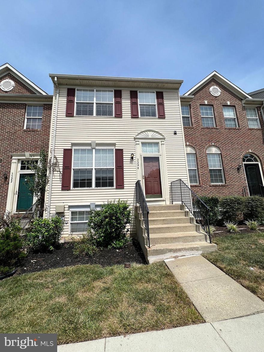 Large, Spacious 3 Bed, 3.5 Bath Townhome . New flooring (vinyl planking and carpet) and paint throughout!  Deck off of kitchen & dining area, primary bedroom with walk-in closet and finished lower level basement with full bathroom and den area. Community Amenities: Pool, Tennis Courts and playground. Convenient located to all major highways, shopping & restaurants, DC, Baltimore, Annapolis, BWI, MARC, and much more!
Qualifications include a minimum 600 credit score and annual income of $87,500
All persons over the age of 18 must complete an application.
*some minor work being completed and new washer will be installed (approx. 9/12/23)