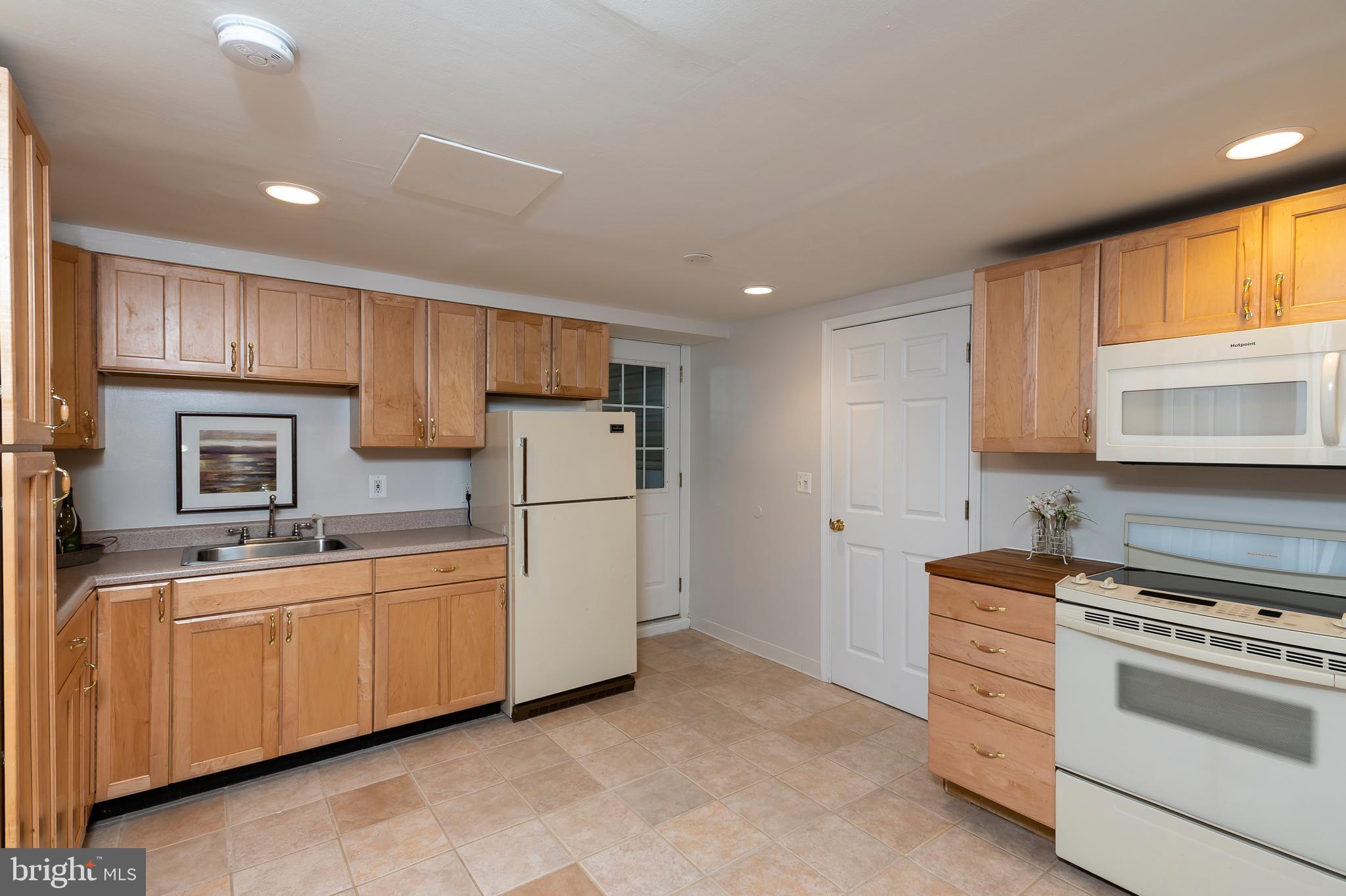 PATUXENT MANOR - Residential