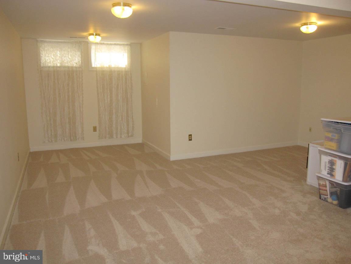 SHEPHERD HILLS - Residential Lease