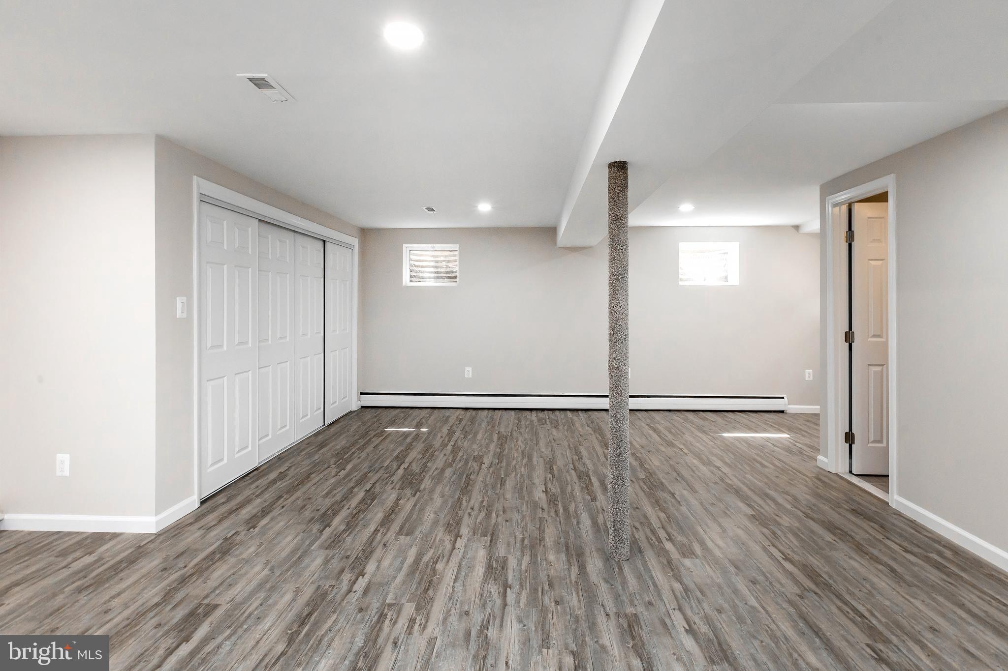 SHERWOOD MANOR - Residential