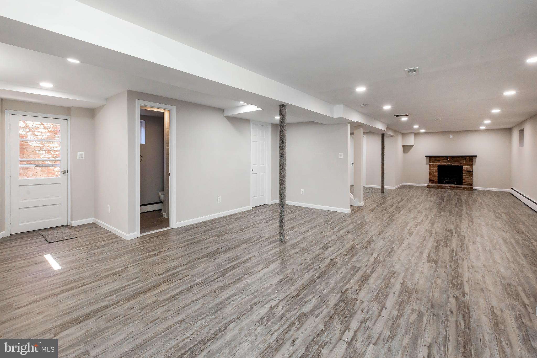 SHERWOOD MANOR - Residential