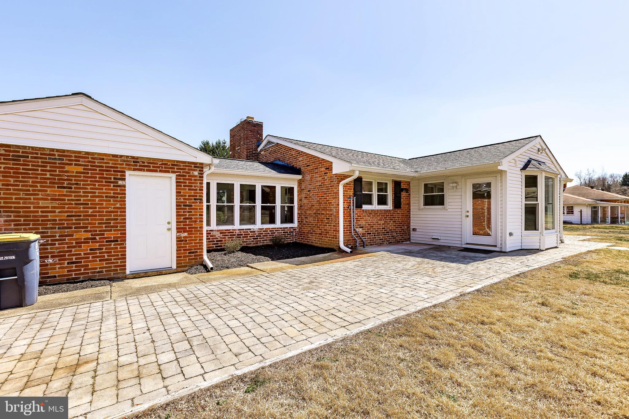 SHERWOOD MANOR - Residential