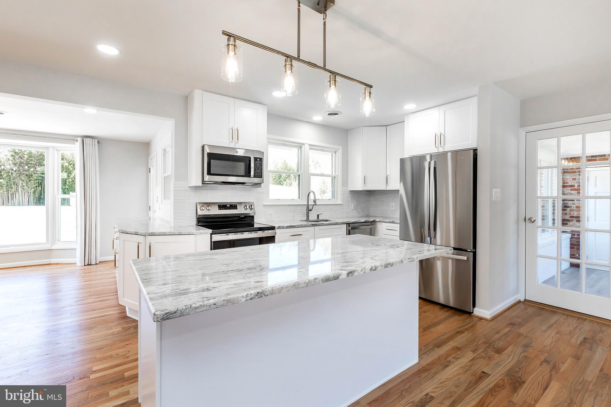 SHERWOOD MANOR - Residential