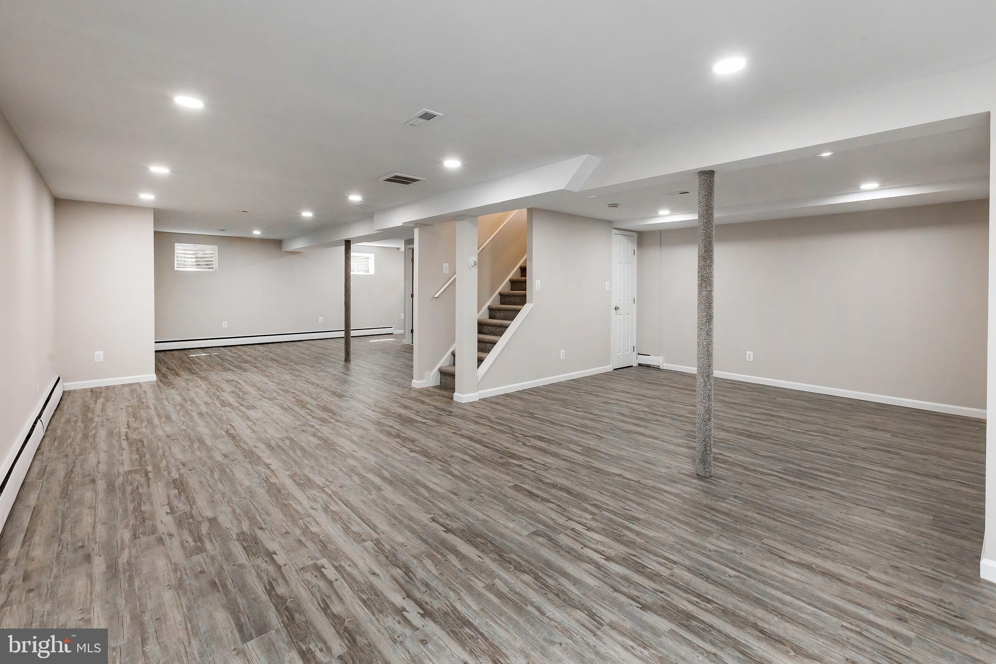 SHERWOOD MANOR - Residential