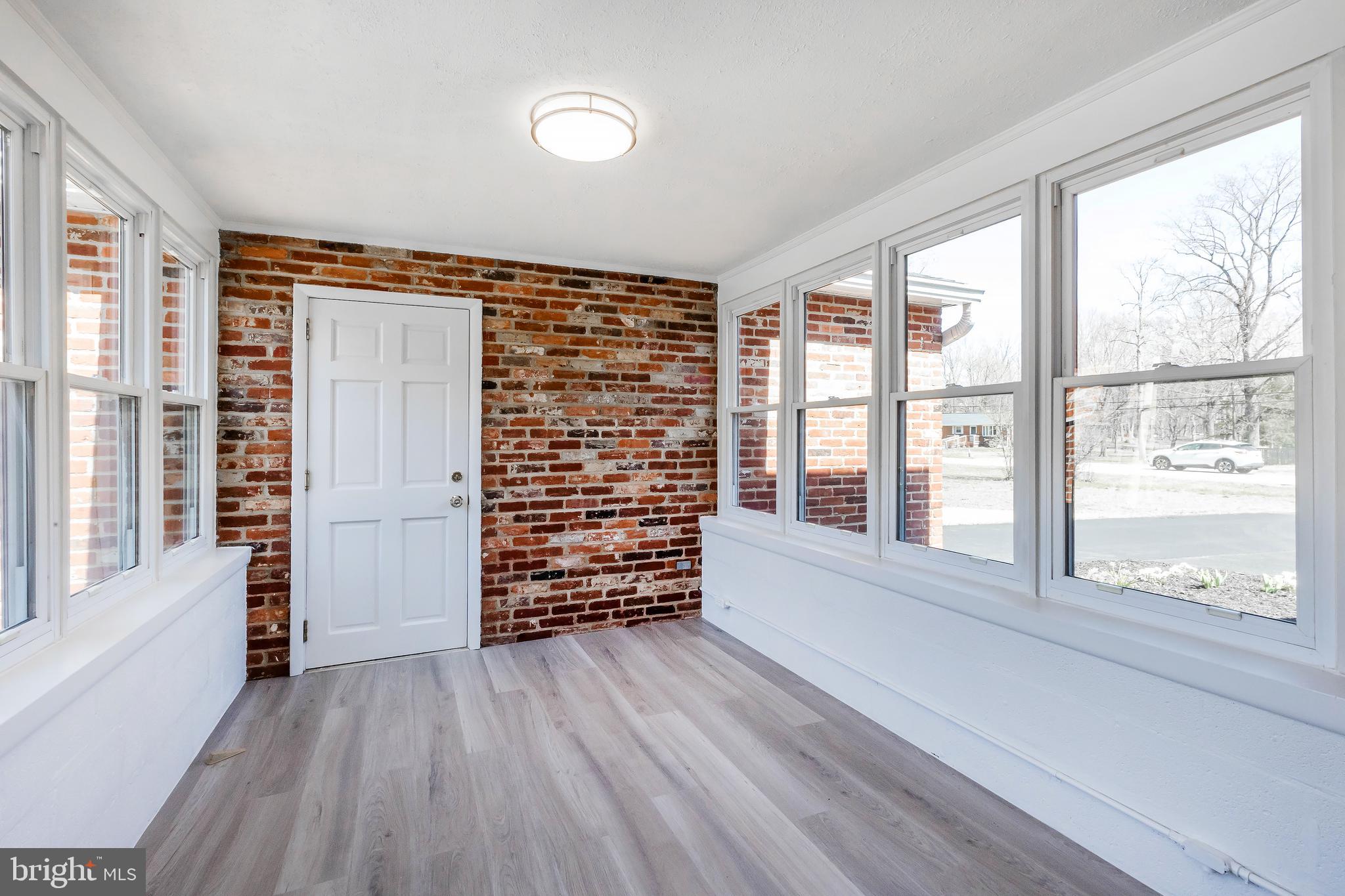 SHERWOOD MANOR - Residential